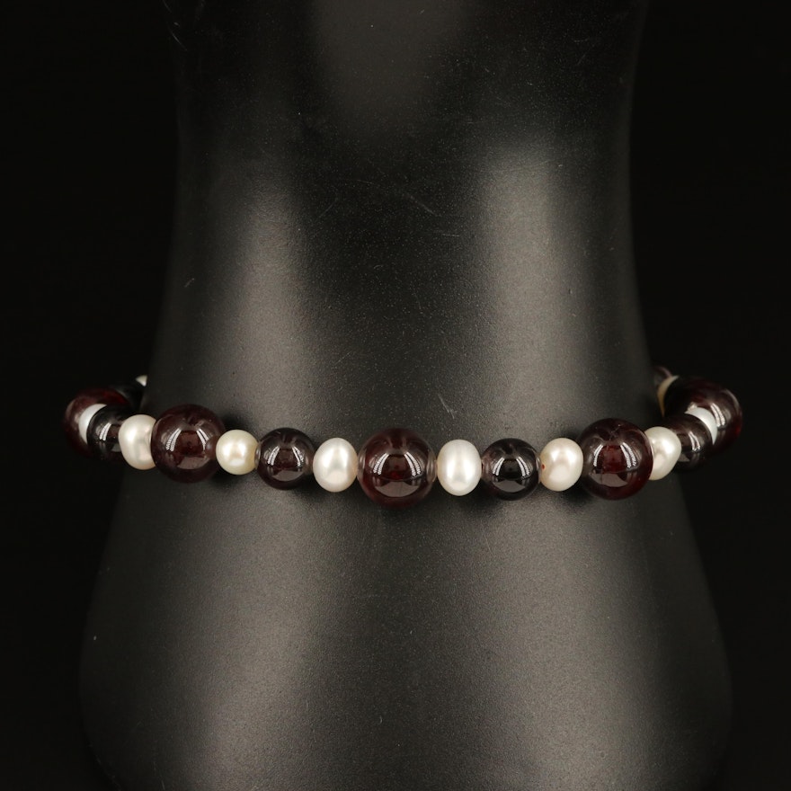 Alternating Garnet and Pearl Bracelet with 14K Clasp