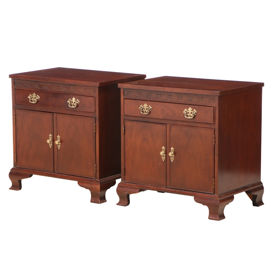 Pair of Baker Furniture George III Style Mahogany Nightstands, Late 20th Century