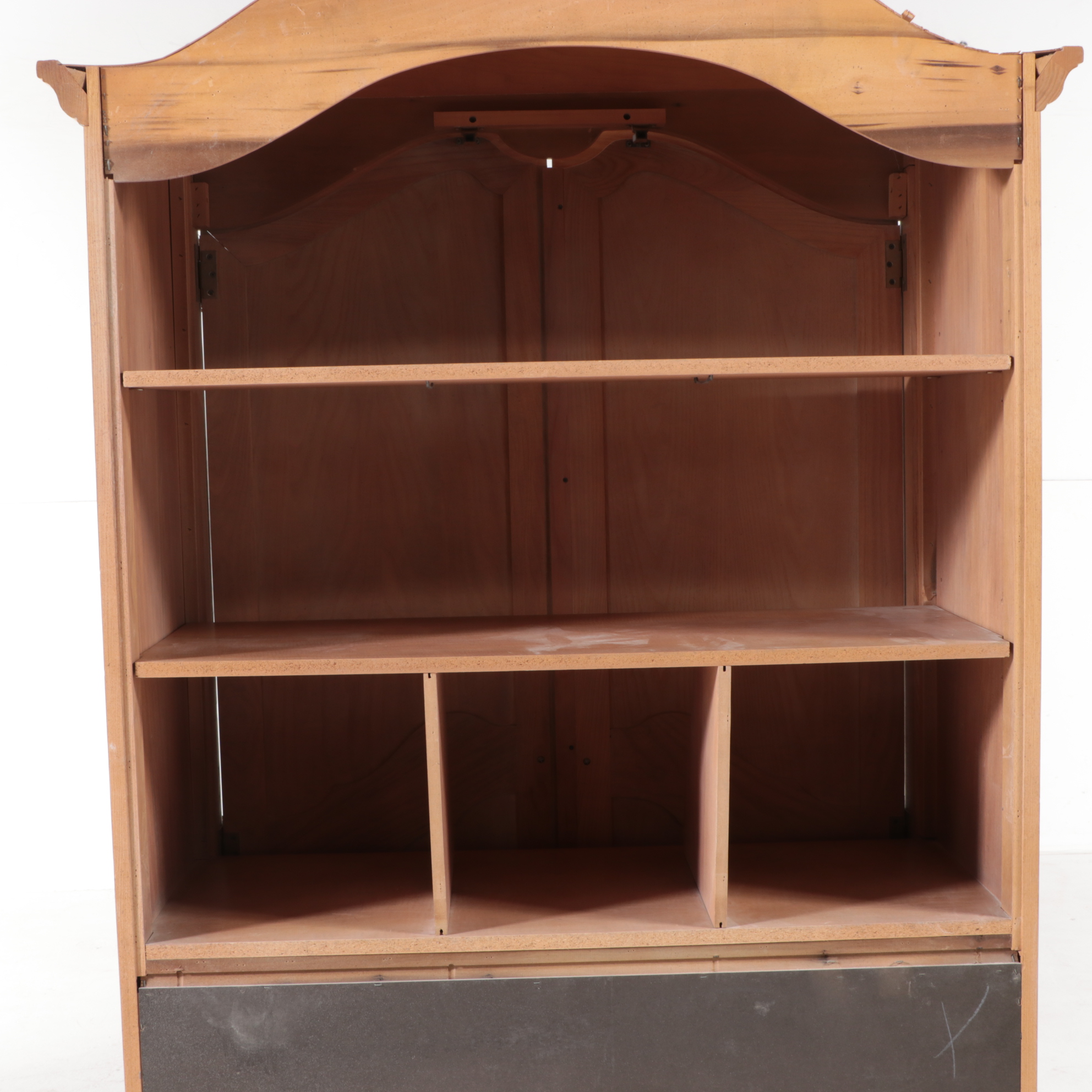 Stanley Louis XV Style Armoire