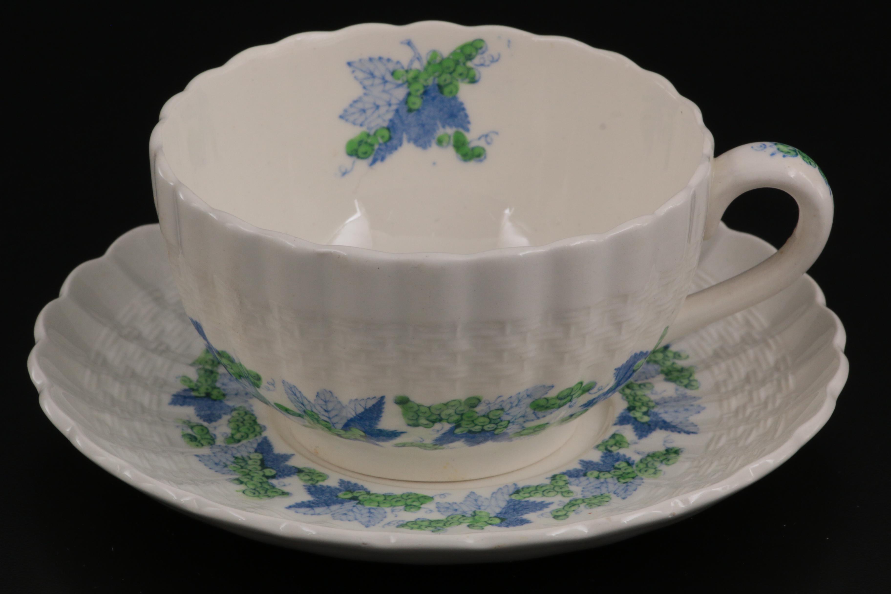 Copeland Spode "Valencia" Earthenware Dinnerware