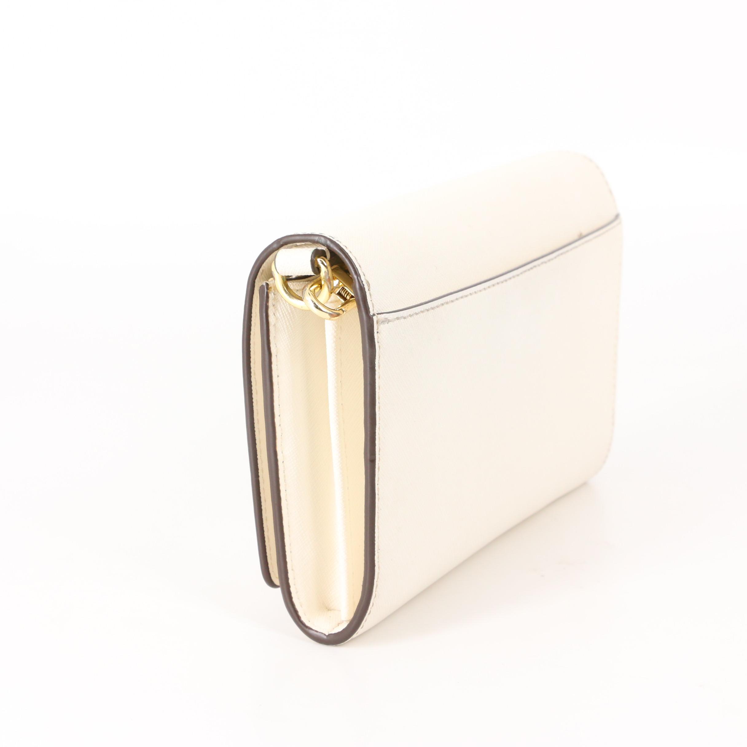 Tory Burch Robinson Wallet-on-Chain Clutch in White Saffiano Leather