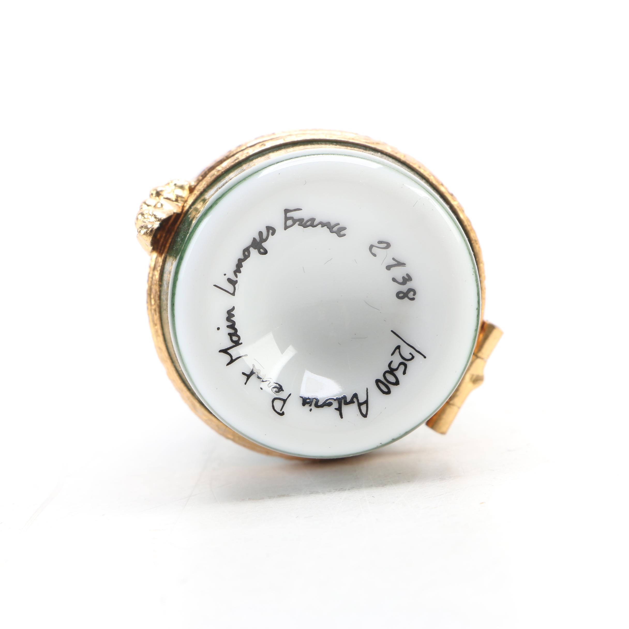 Artoria "Opryland's Grand Celebration 2000" Limited Edition Limoges Box