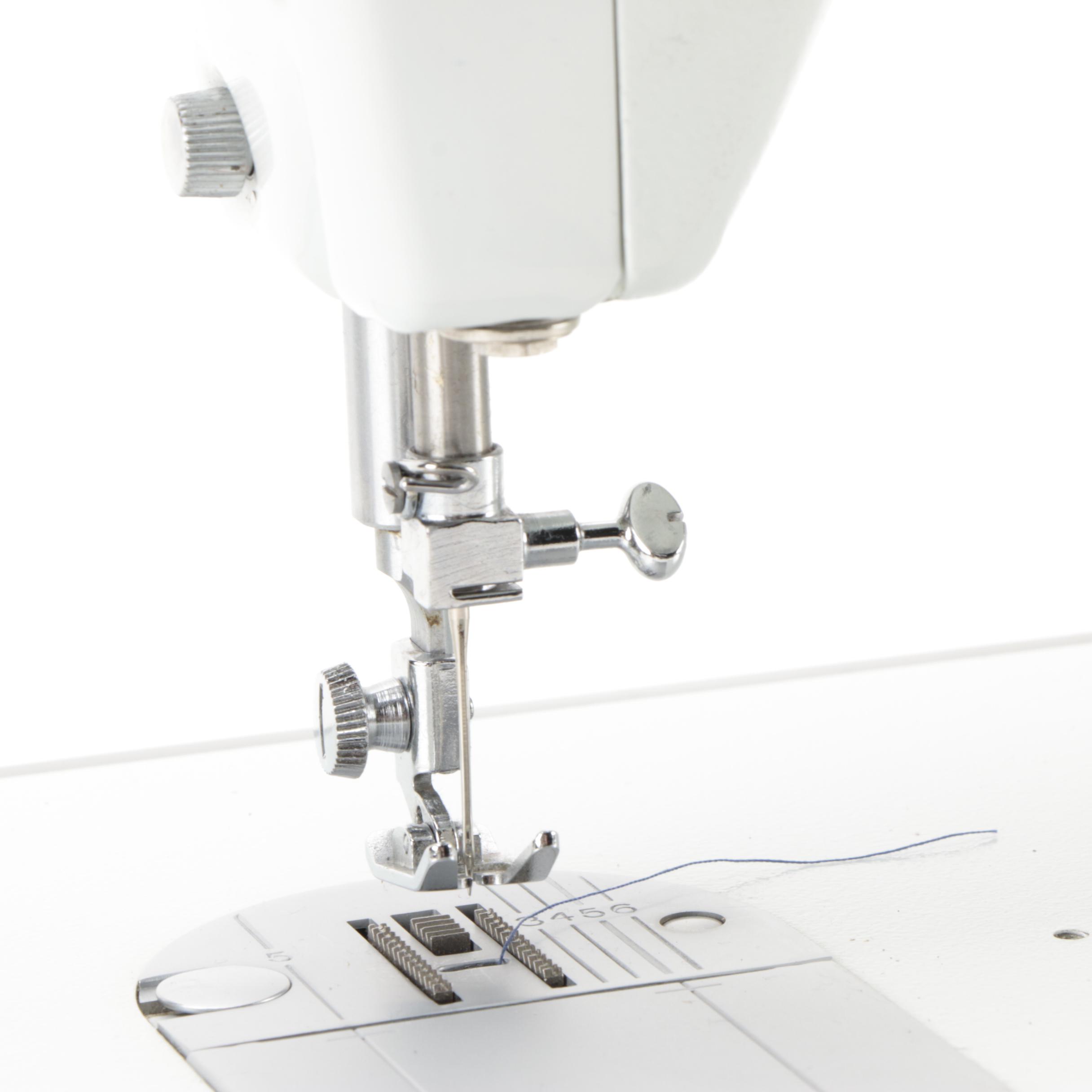 Singer Stylist Zig-Zag Model 416 Electric Sewing Machine with Case, 1970s