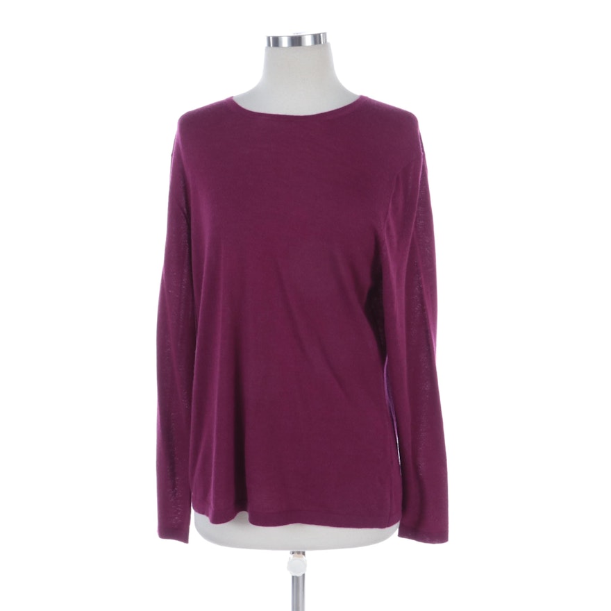 Neiman Marcus Cashmere Light Sweater in Berry