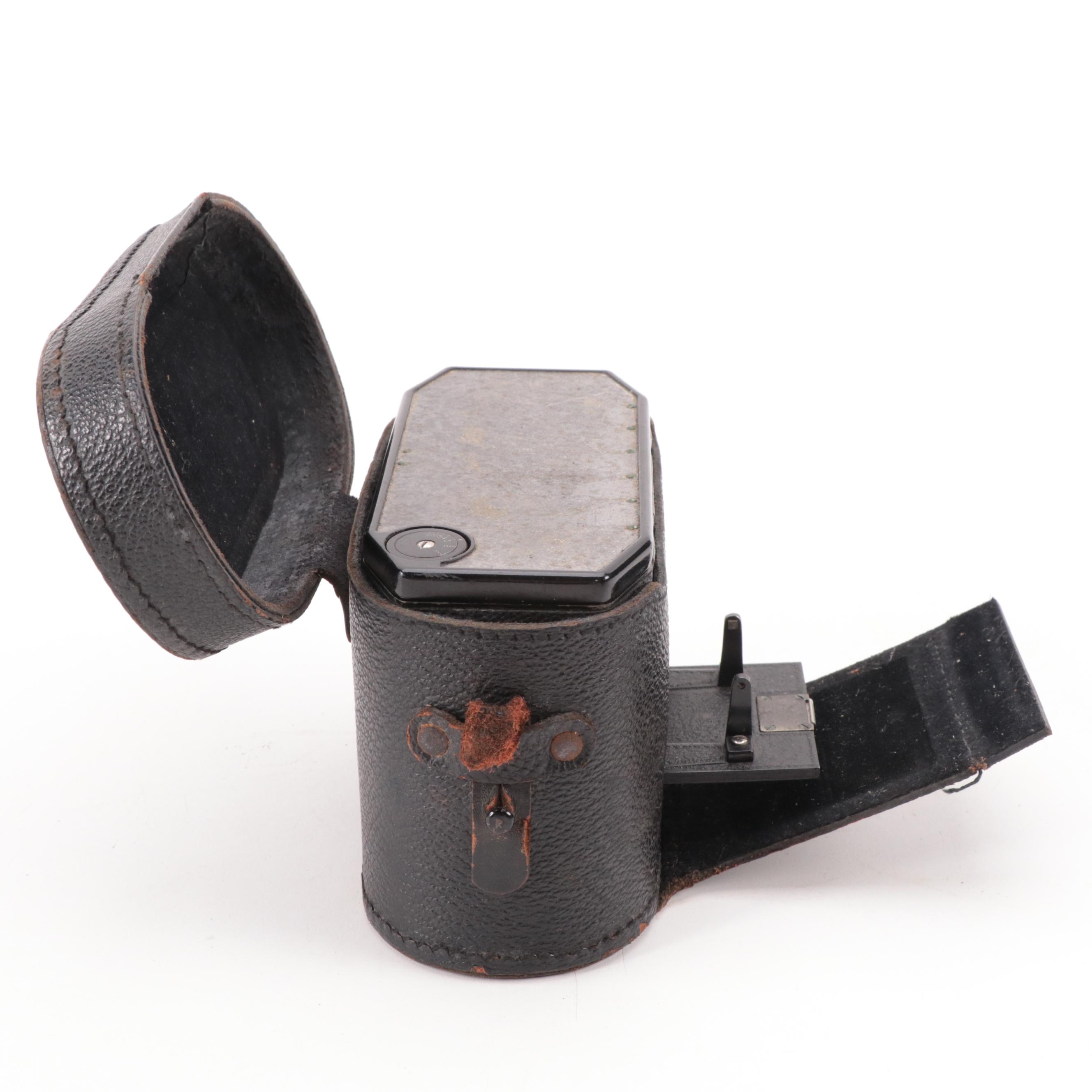 Graflex National Graflex Series II and Kodak Graphic Cameras, Early 20th Century