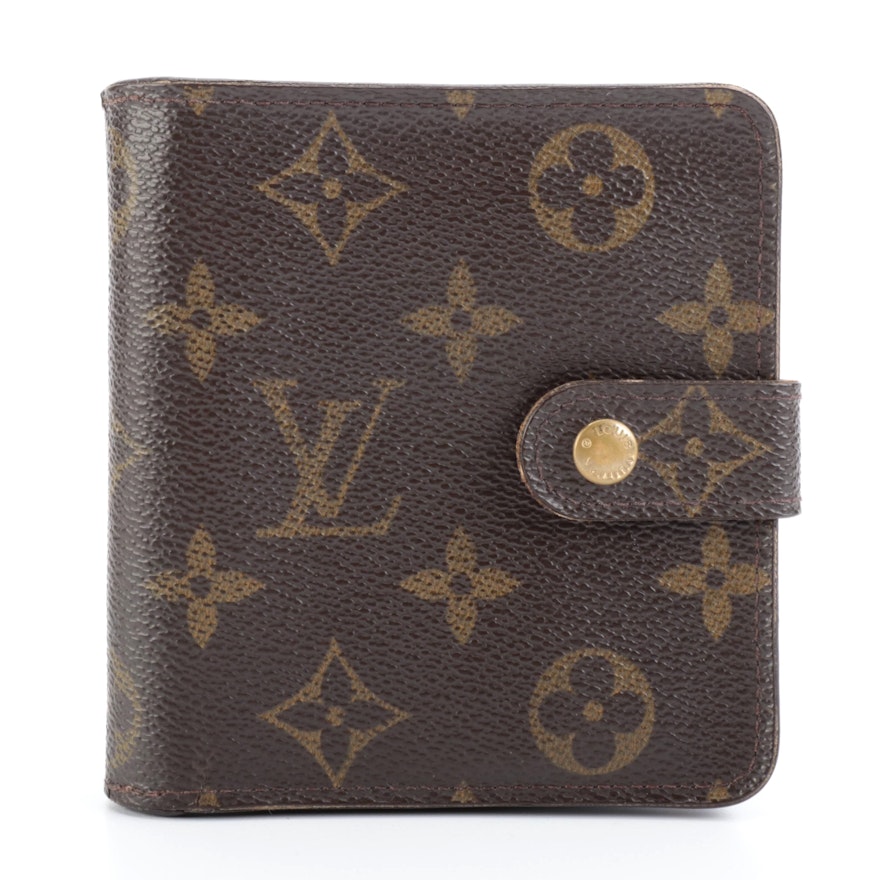 Louis Vuitton Compact Zippé Wallet in Monogram Canvas