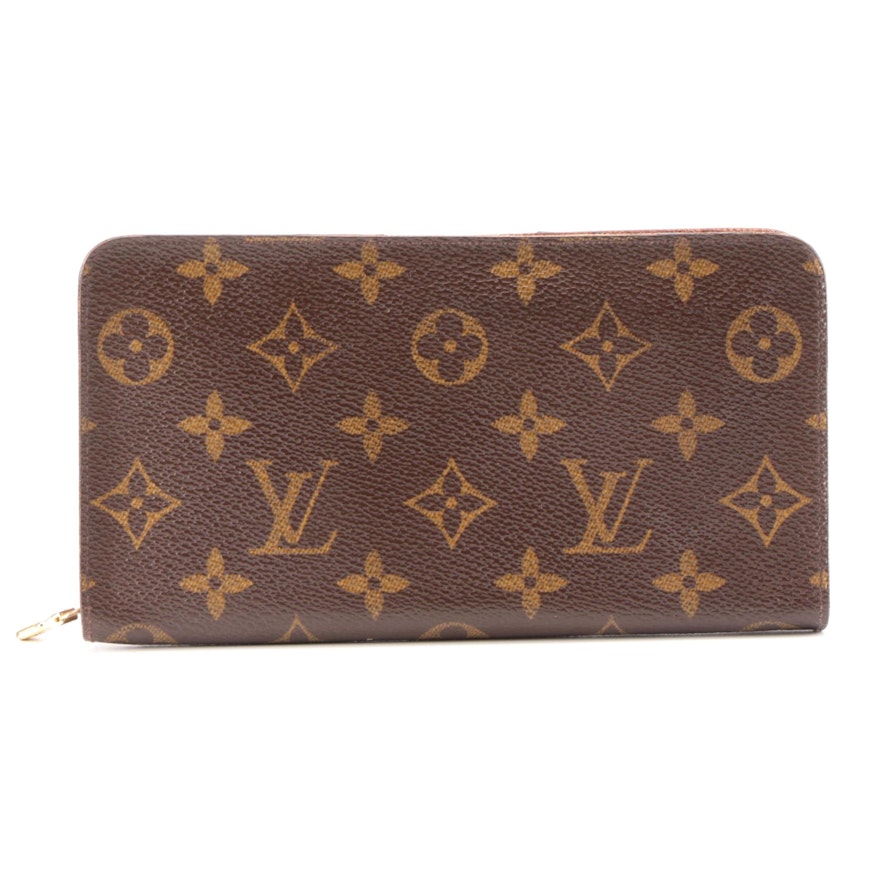 Louis Vuitton Zippy Wallet in Monogram Canvas