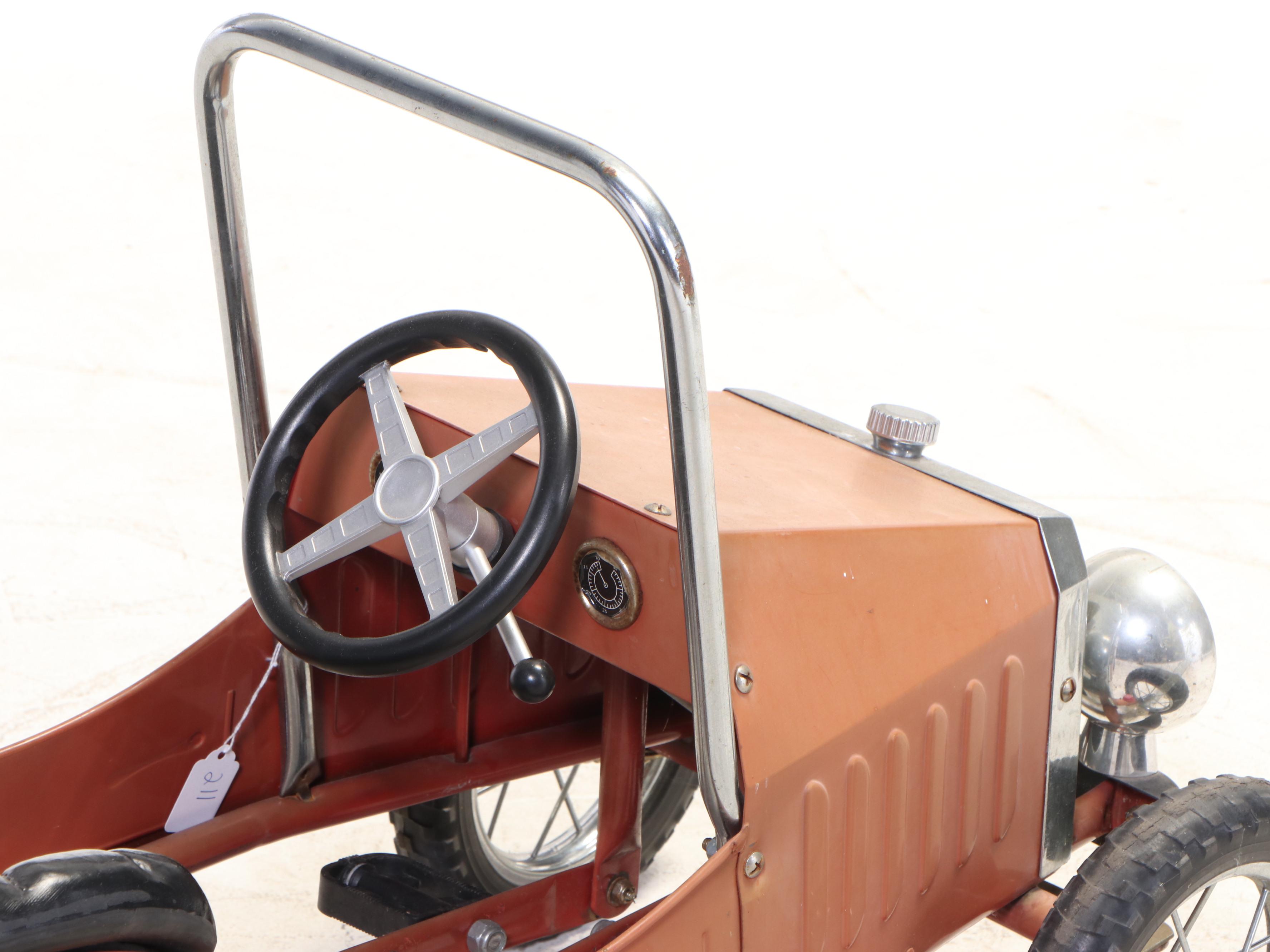 Marshall Fields 1938 Roadster Pedal-Car, Late 20th Century