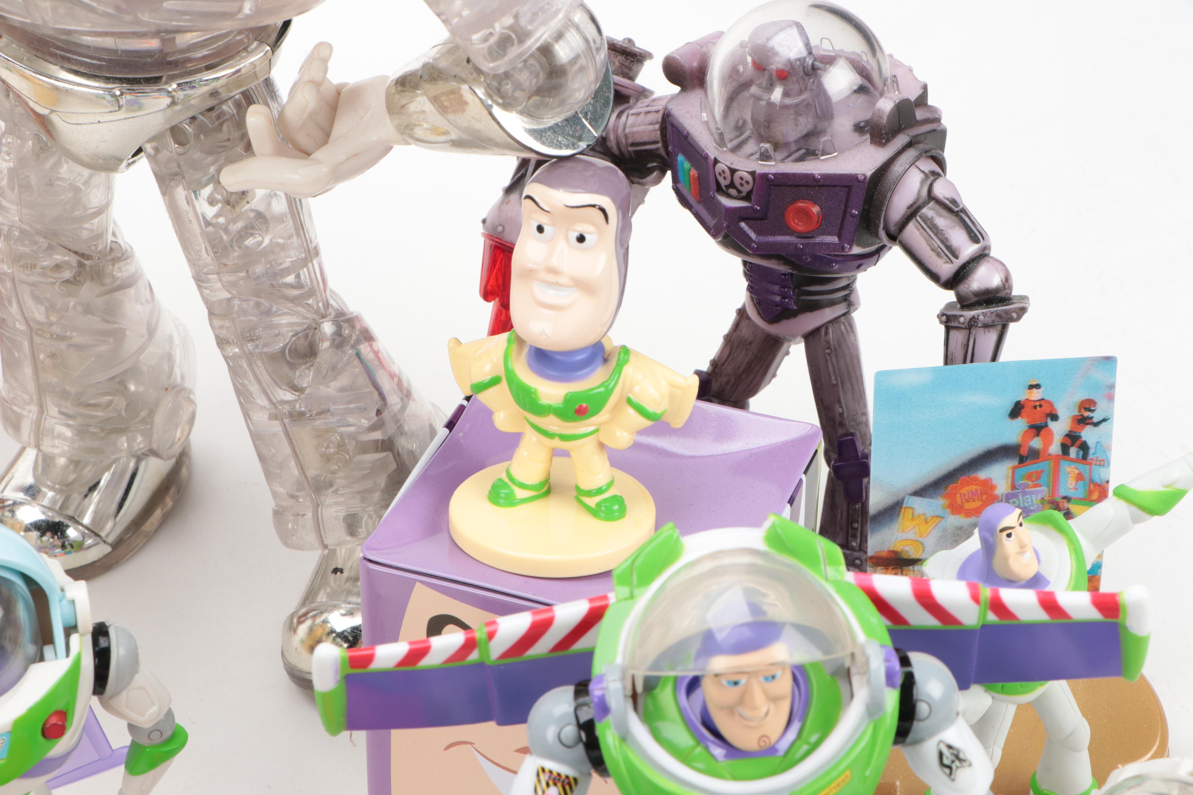 Disney's Buzz Lightyear, Woody and Other "Toy Story" Toys and Clock