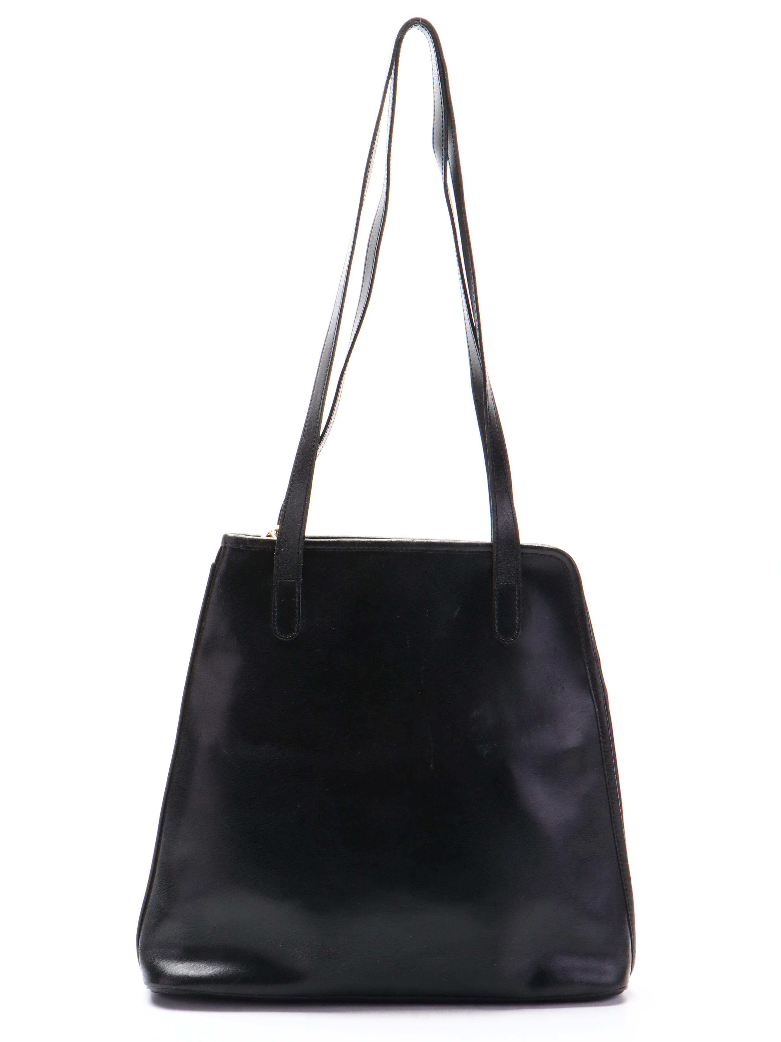 Longchamp Zip-Around Shoulder Bag in Black Leather