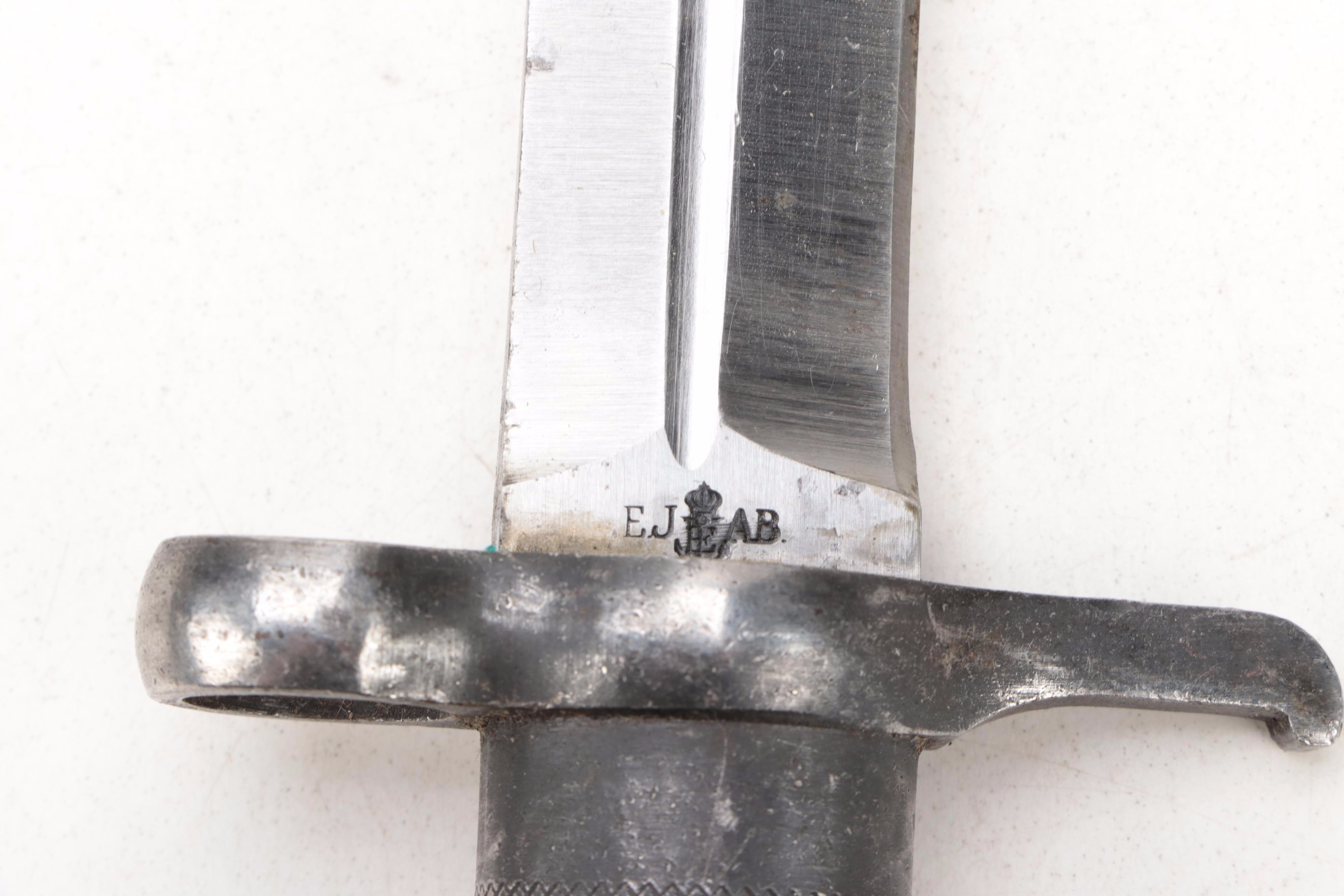 WWII British, Swedish, Yugoslavian Bayonets and Simmons "Ol' Ern" Pocket Knife