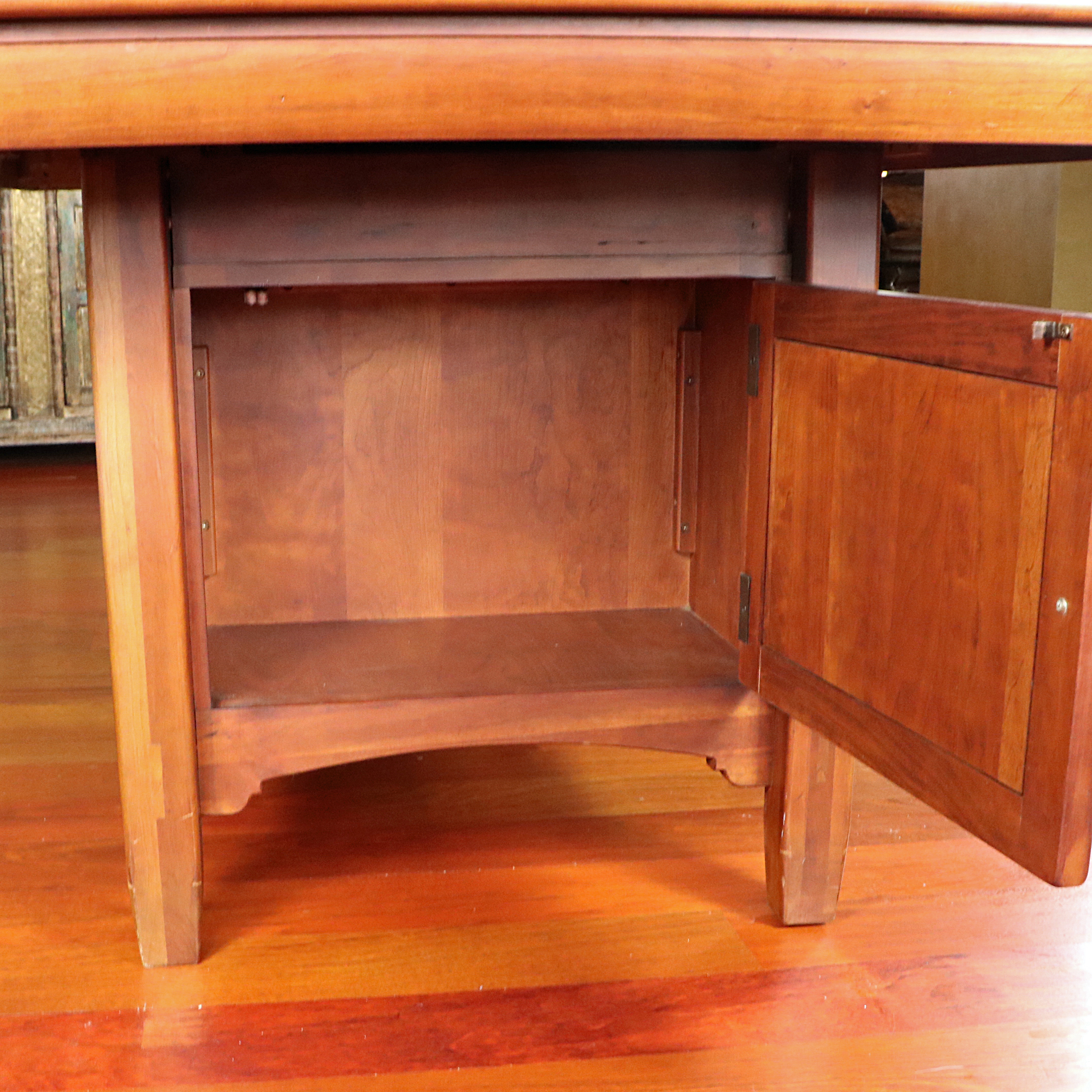 Bob Timberlake for Lexington "Arts and Crafts Collection"  Cherry Dining Table