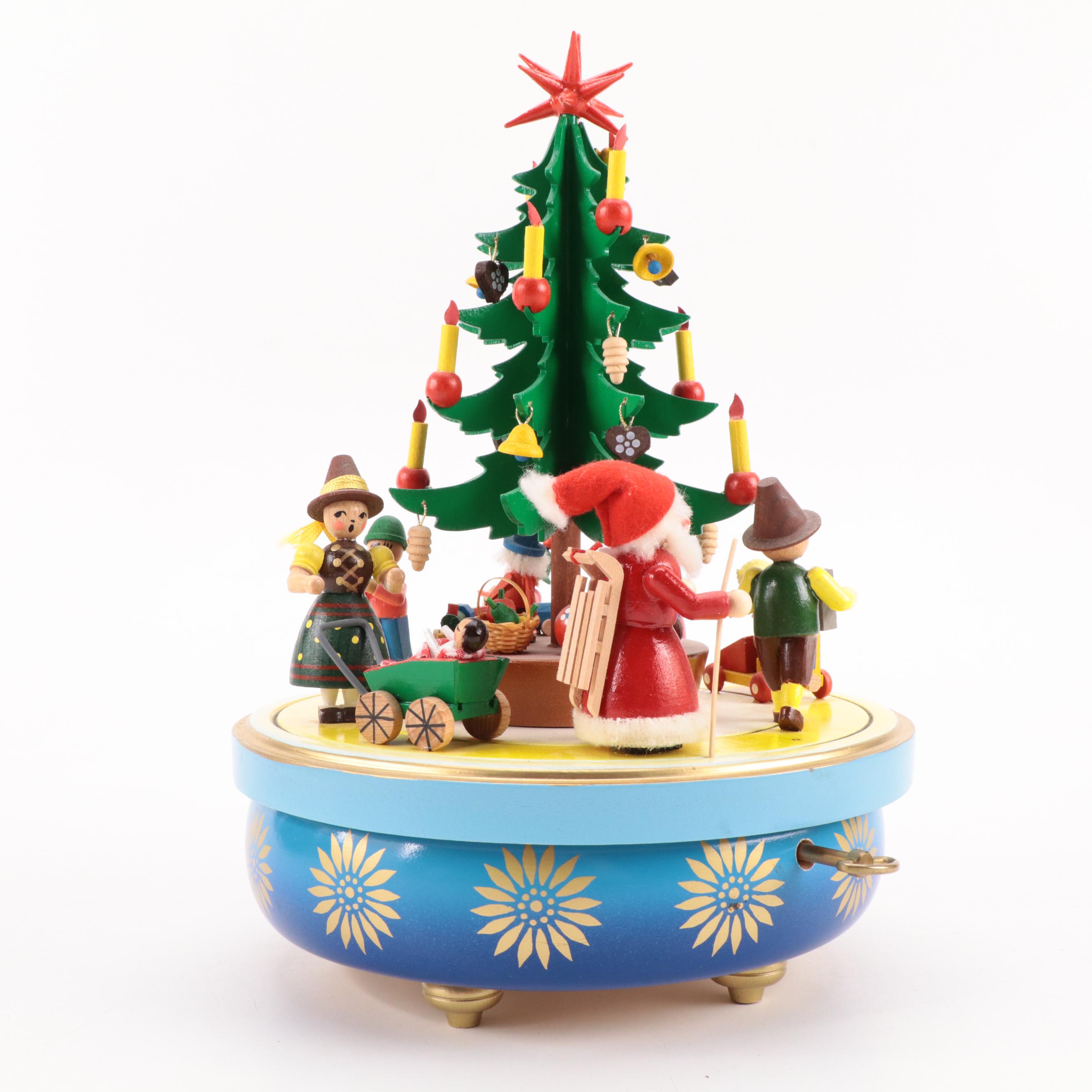 Steinbach Musical Wind-Up Christmas Tree