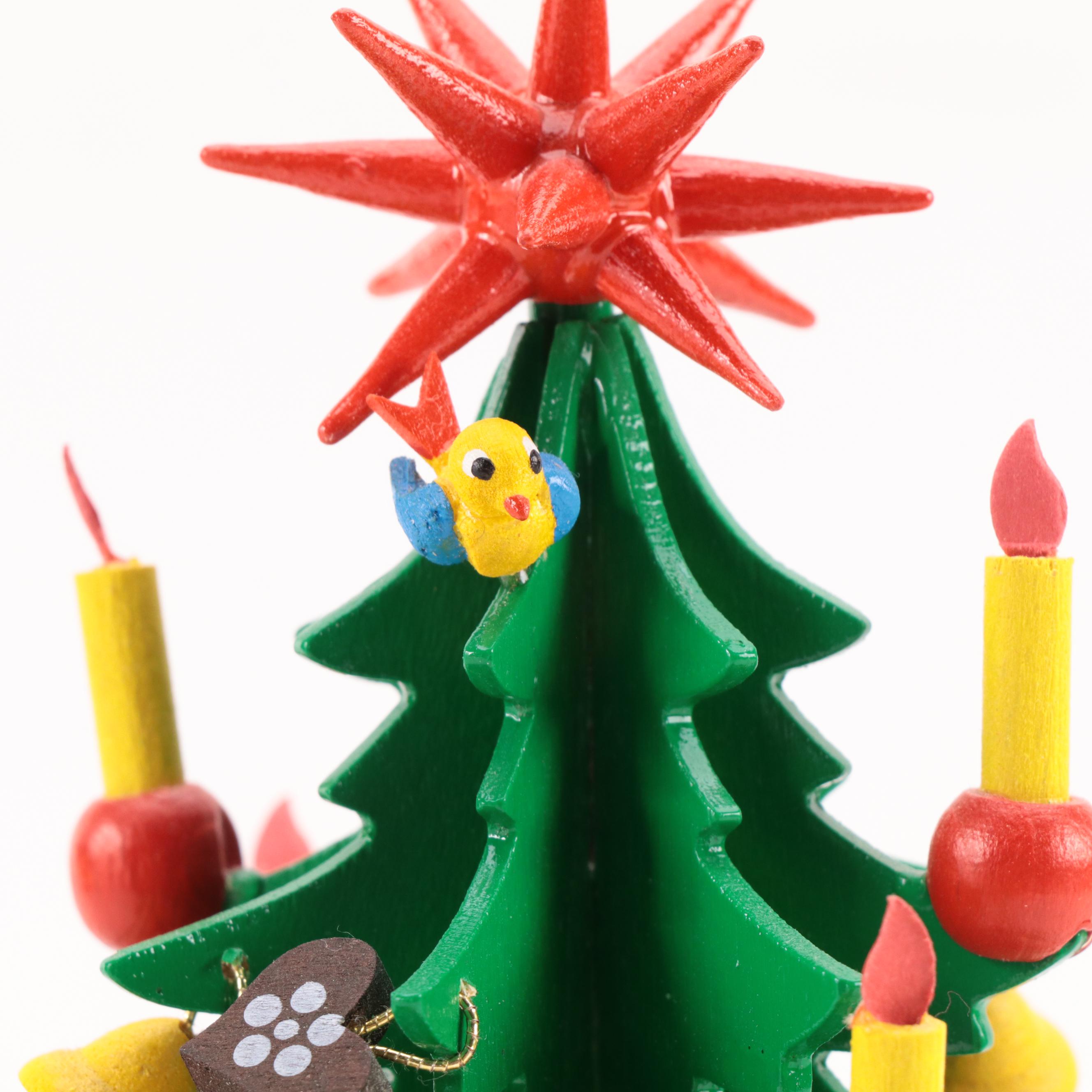 Steinbach Musical Wind-Up Christmas Tree