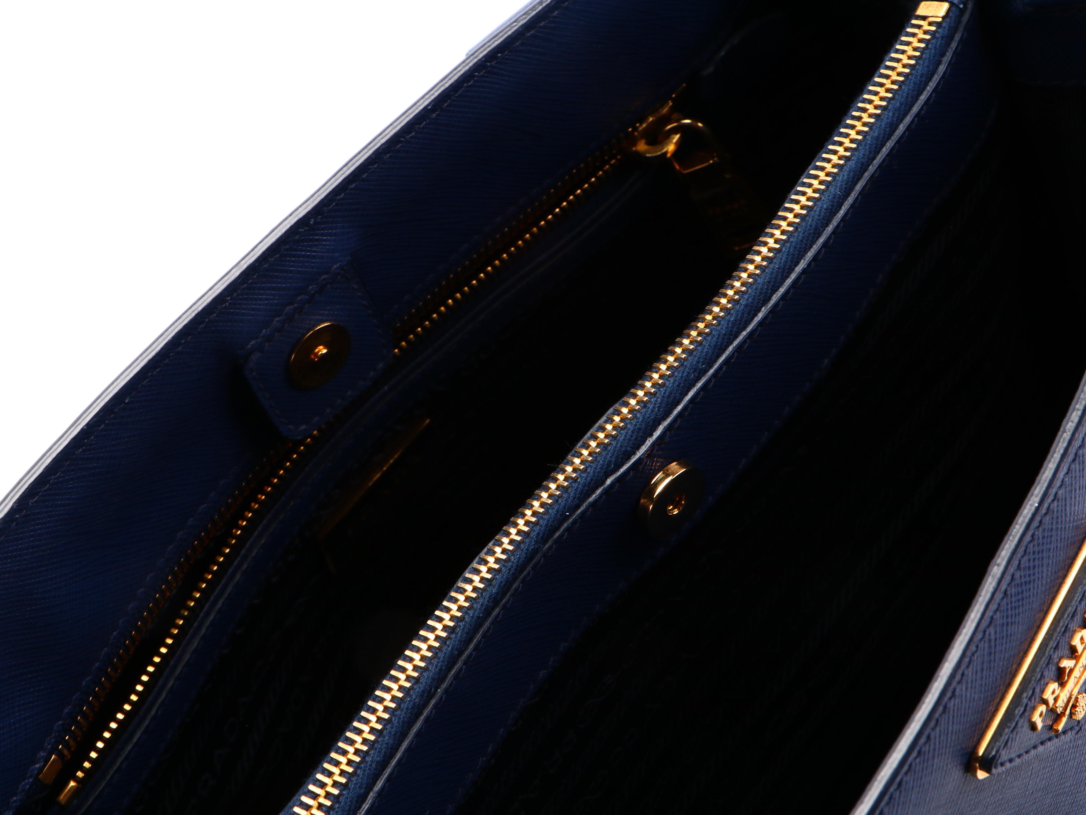 Prada Medium Lux Tote Handbag in Blue Saffiano Leather with Detachable Strap