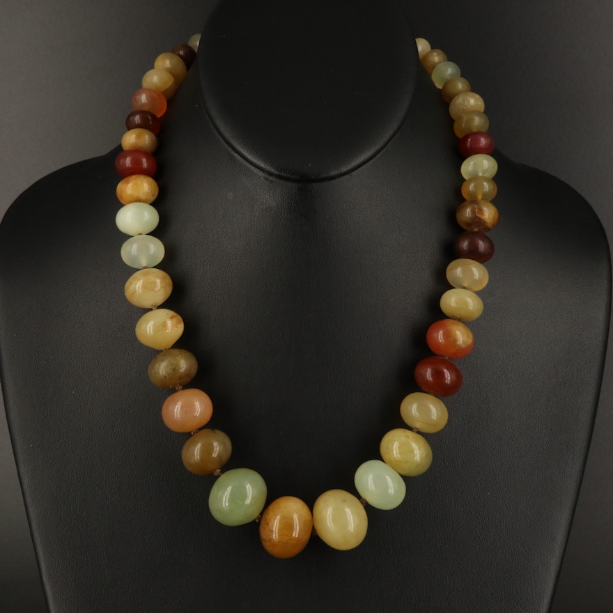 Graduated Agate Beaded Necklace with Sterling Clasp