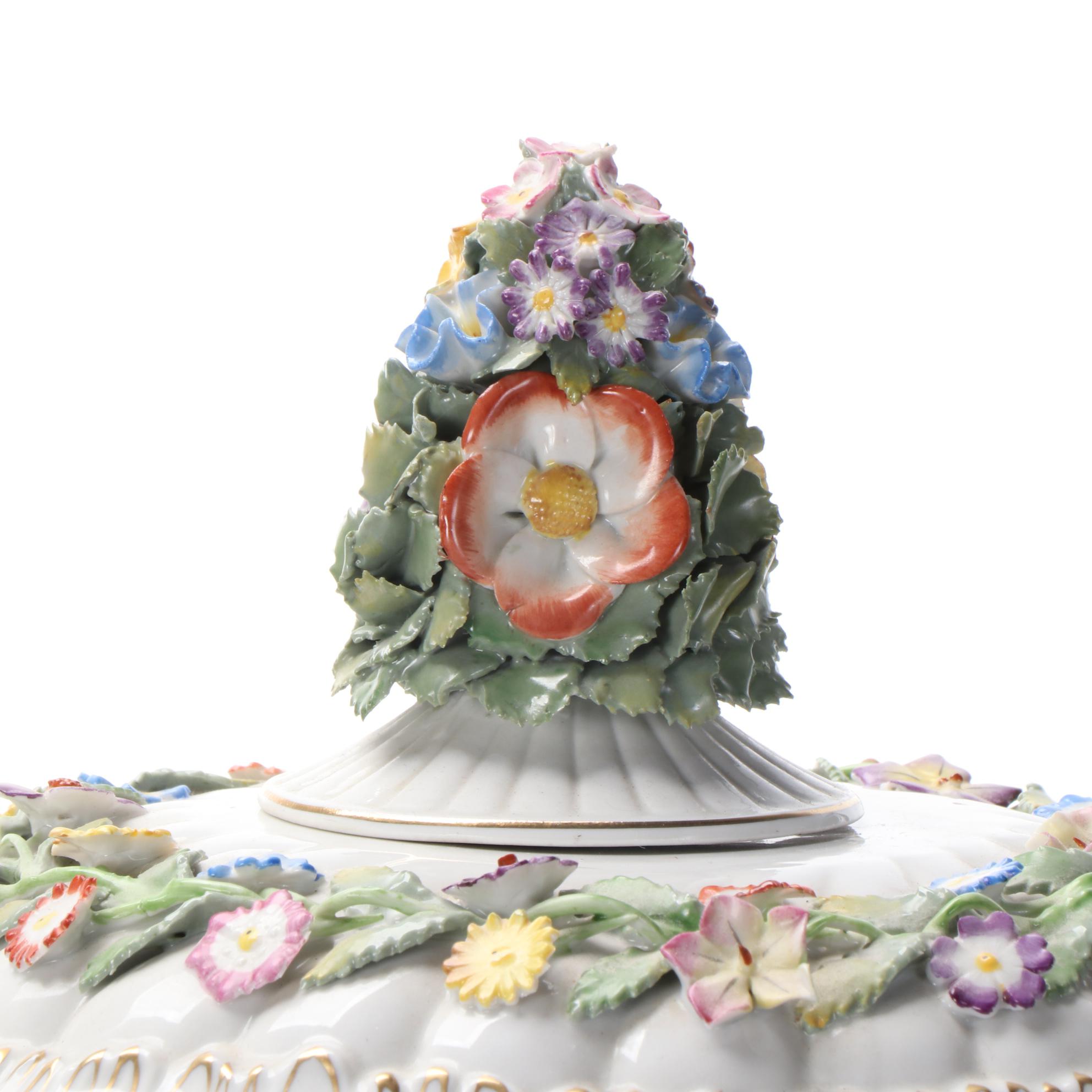 Dresden Style Porcelain Table Lamp with Lithophanes in Shade, Mid-20th C.