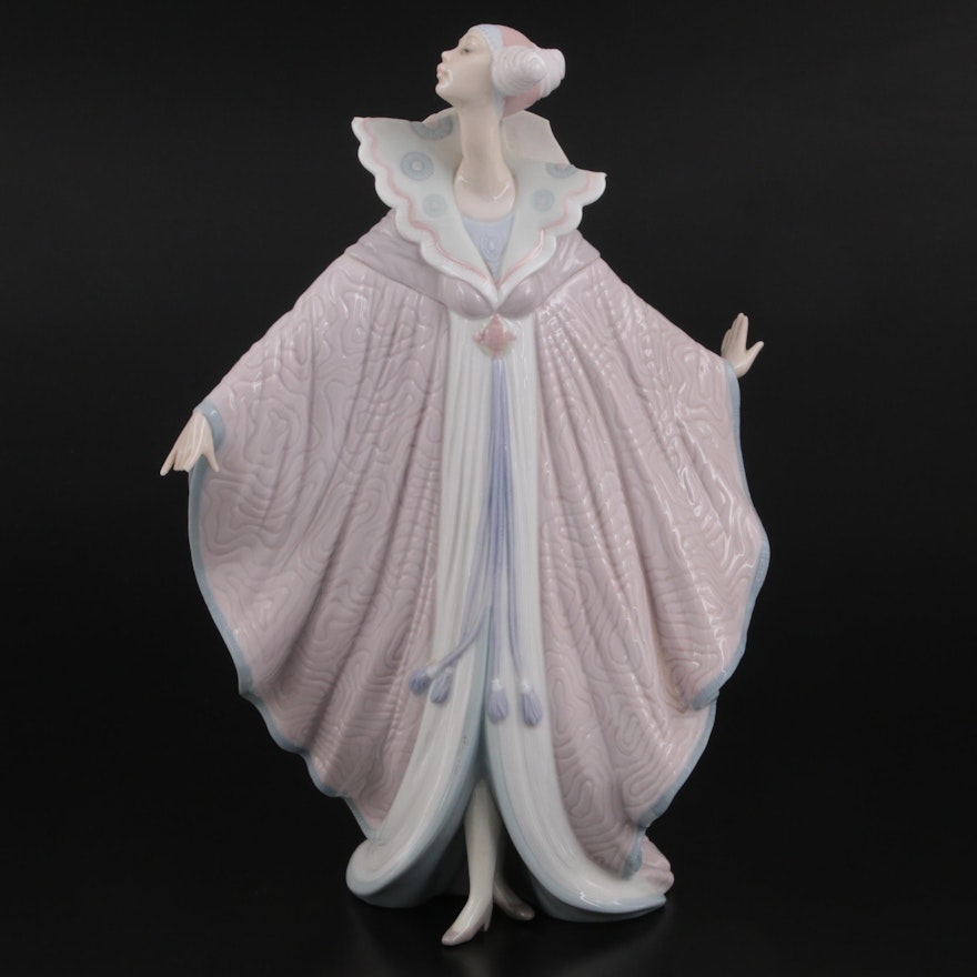 Lladró "Quione" Porcelain Figurine Designed by Regino Torrijos