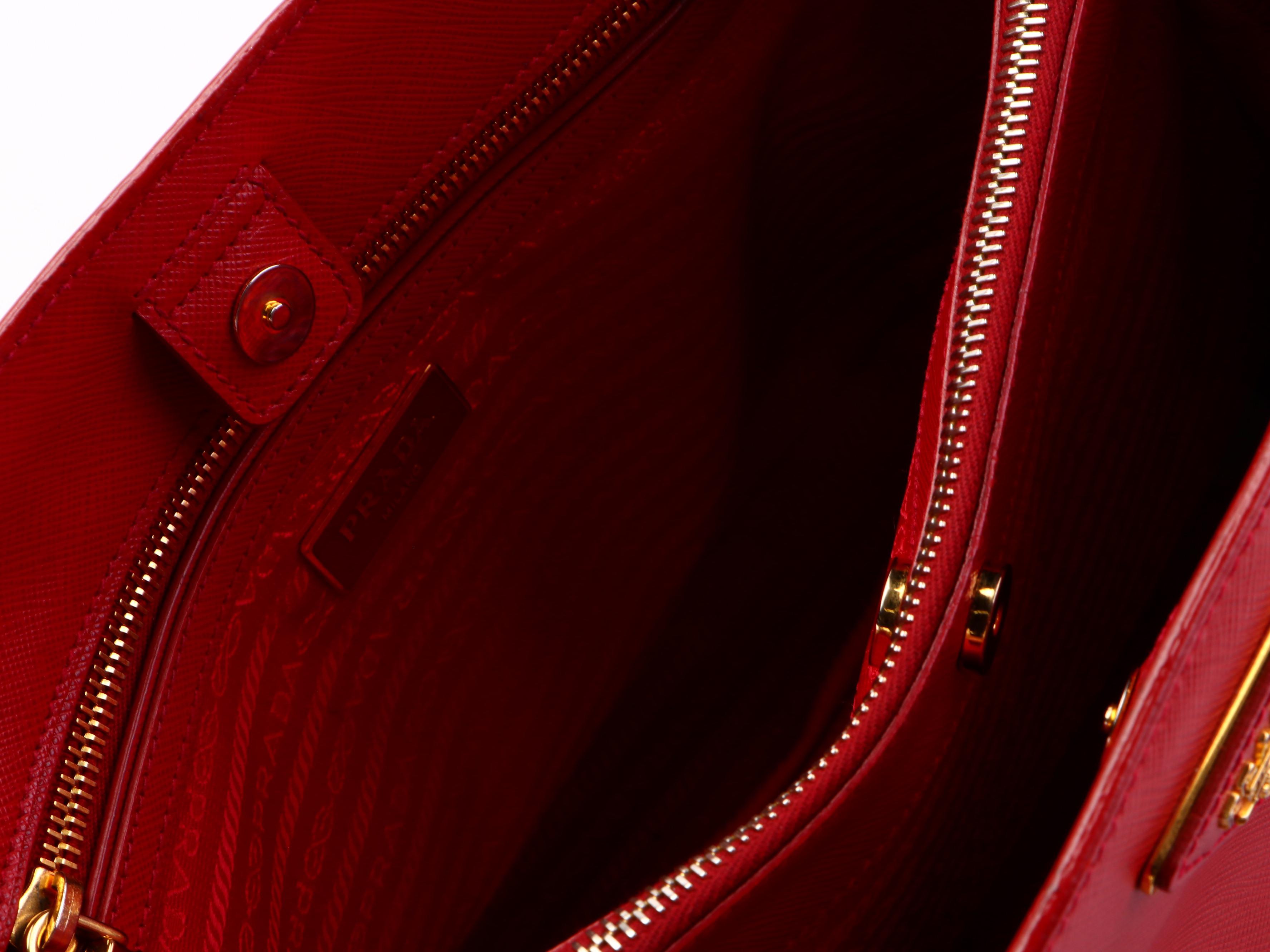 Prada Large Galleria Bag in Fiery Red Saffiano Leather