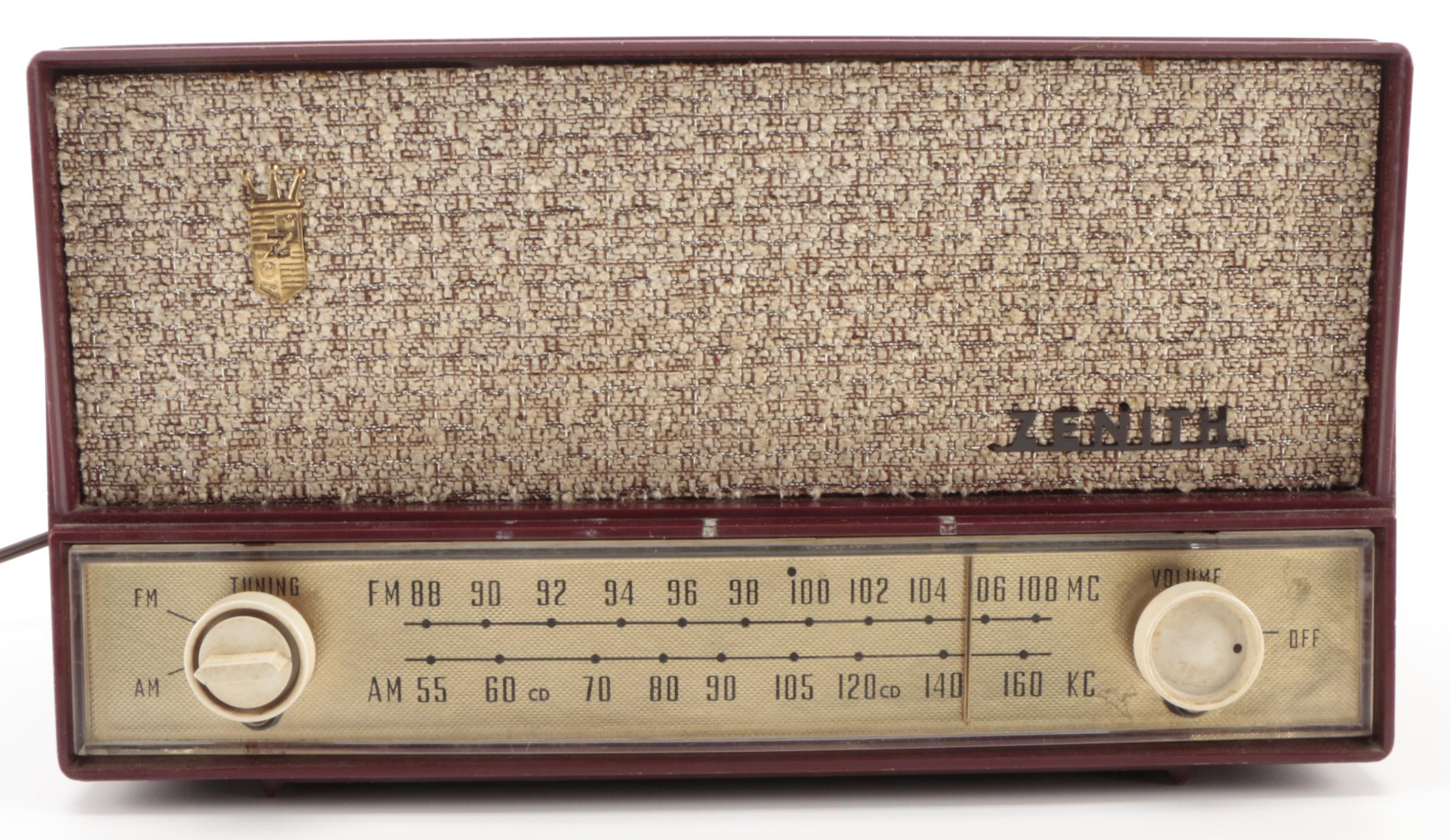 Zenith AM-FM Vacuum Tube Type Tabletop Radio, circa 1959