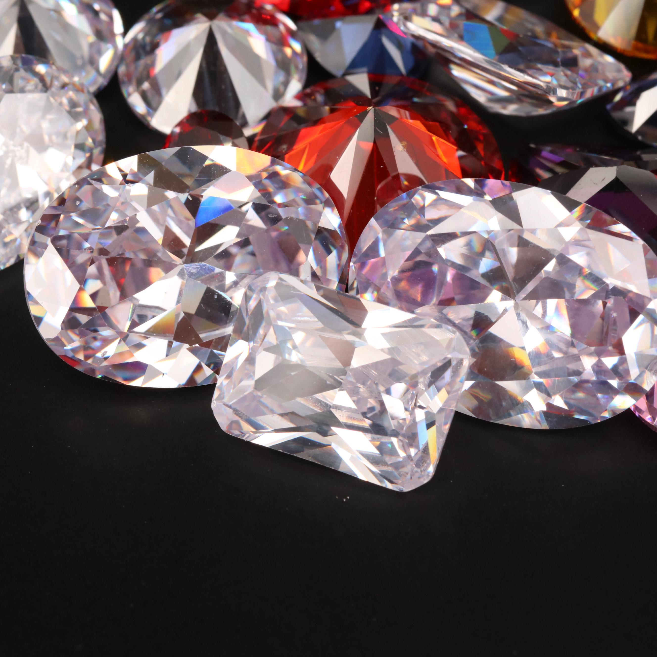 Loose Mixed Faceted Cubic Zirconia