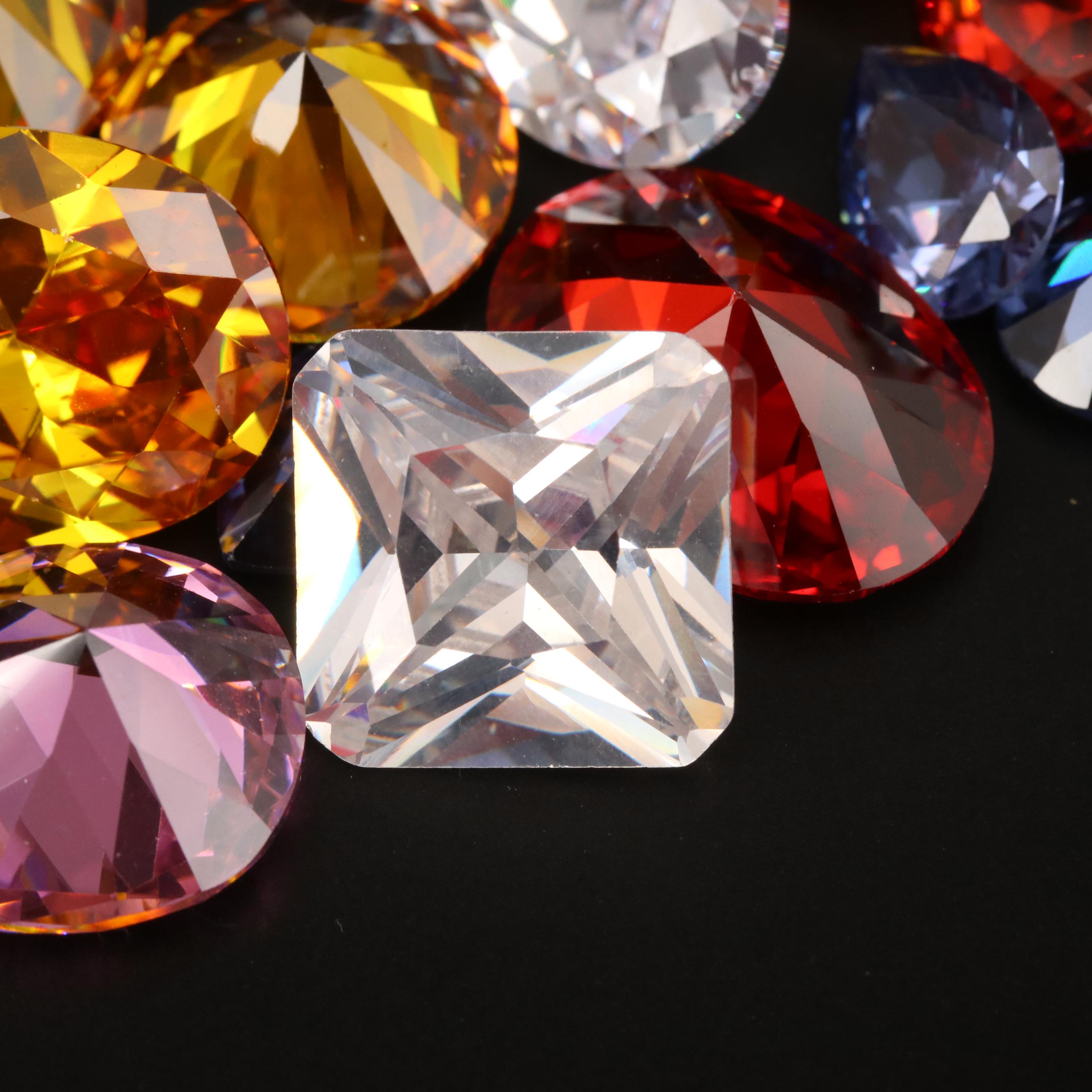 Loose Mixed Faceted Cubic Zirconia