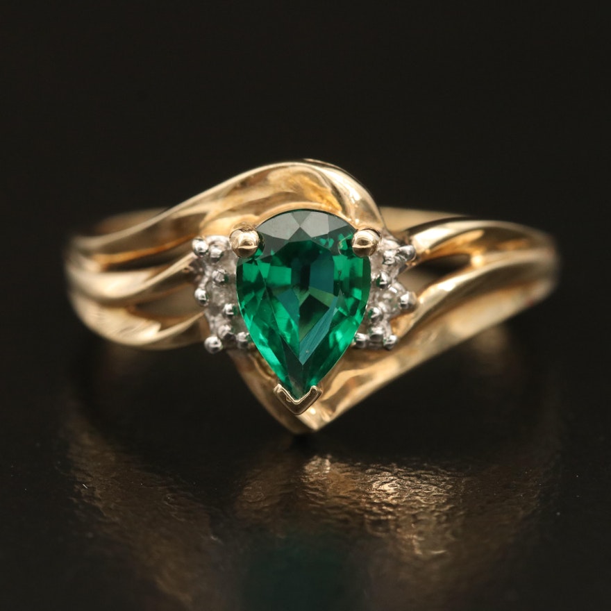 10K Emerald and Diamond Teardrop Ring