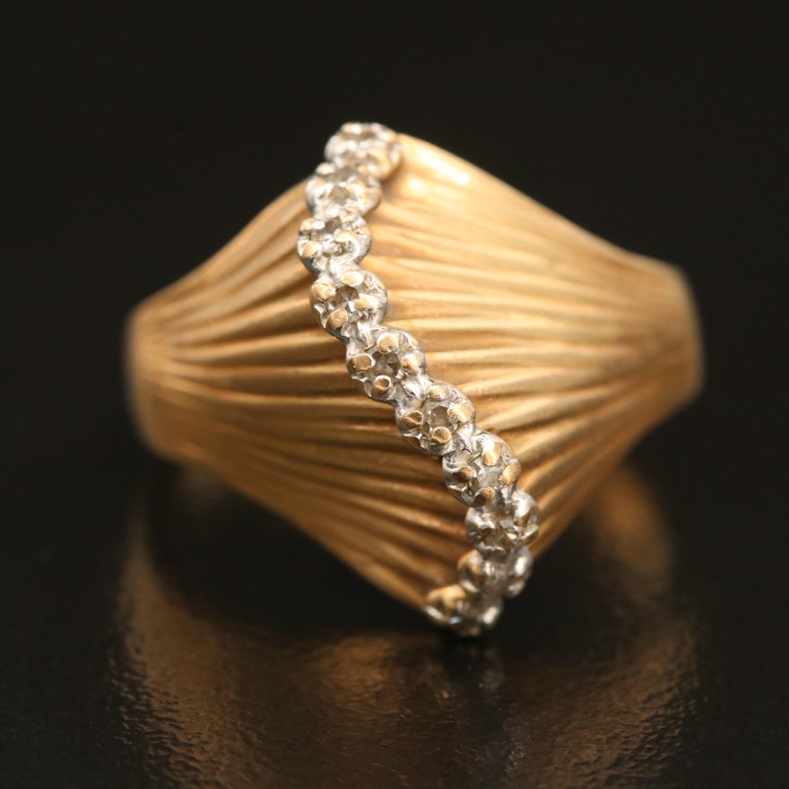 10K 0.07 CTW Diamond Fluted Wave Ring