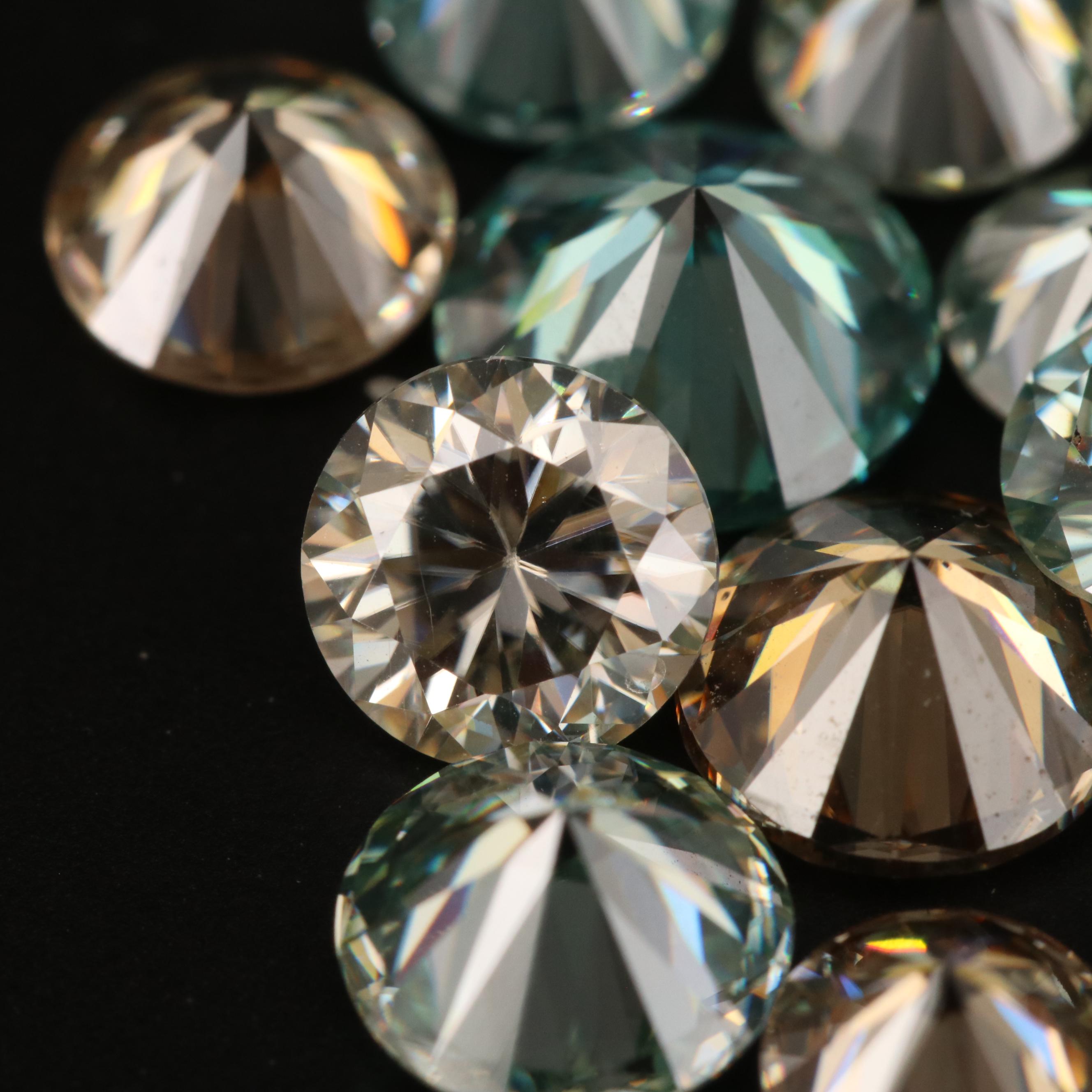 Loose Laboratory Grown Moissanites