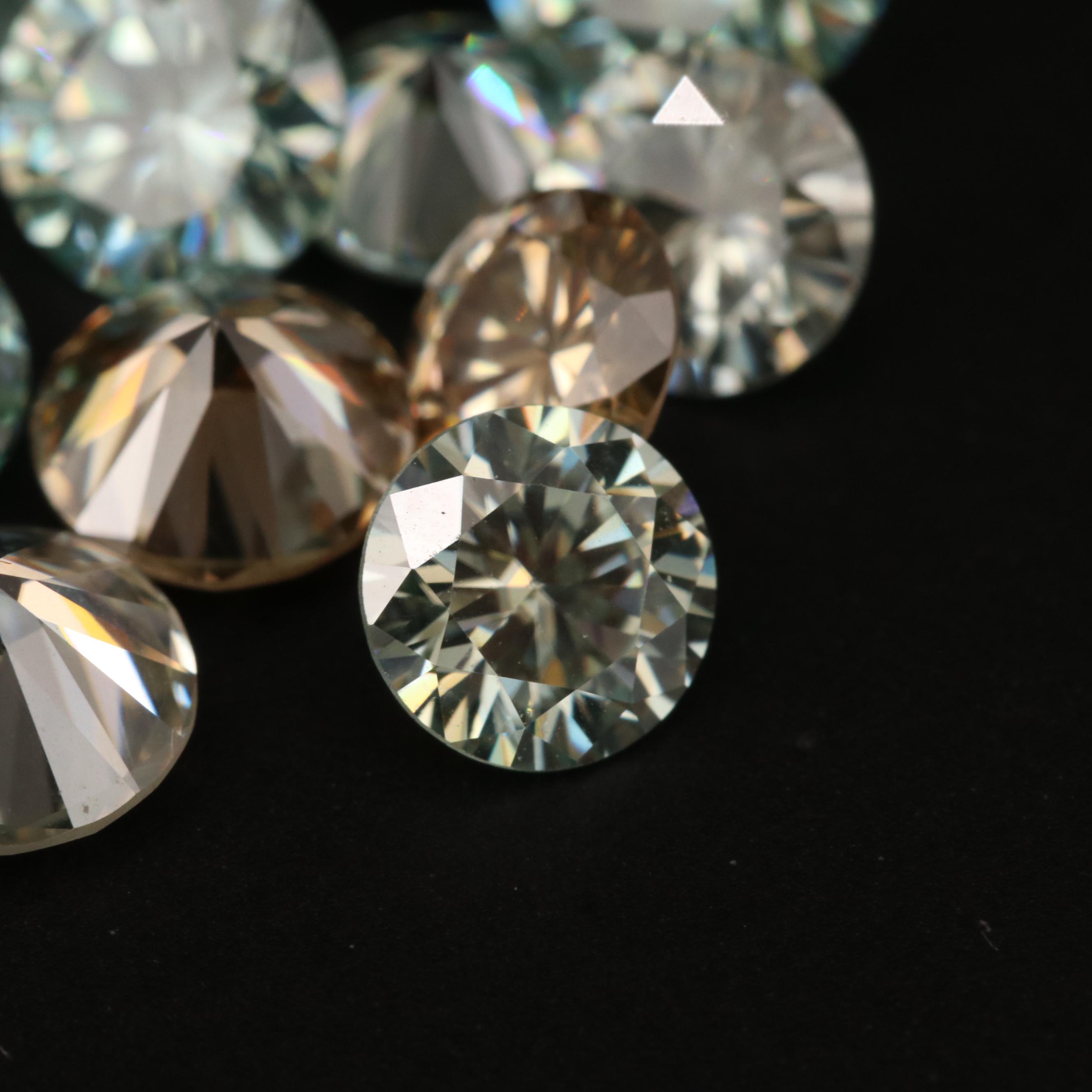 Loose Laboratory Grown Moissanites