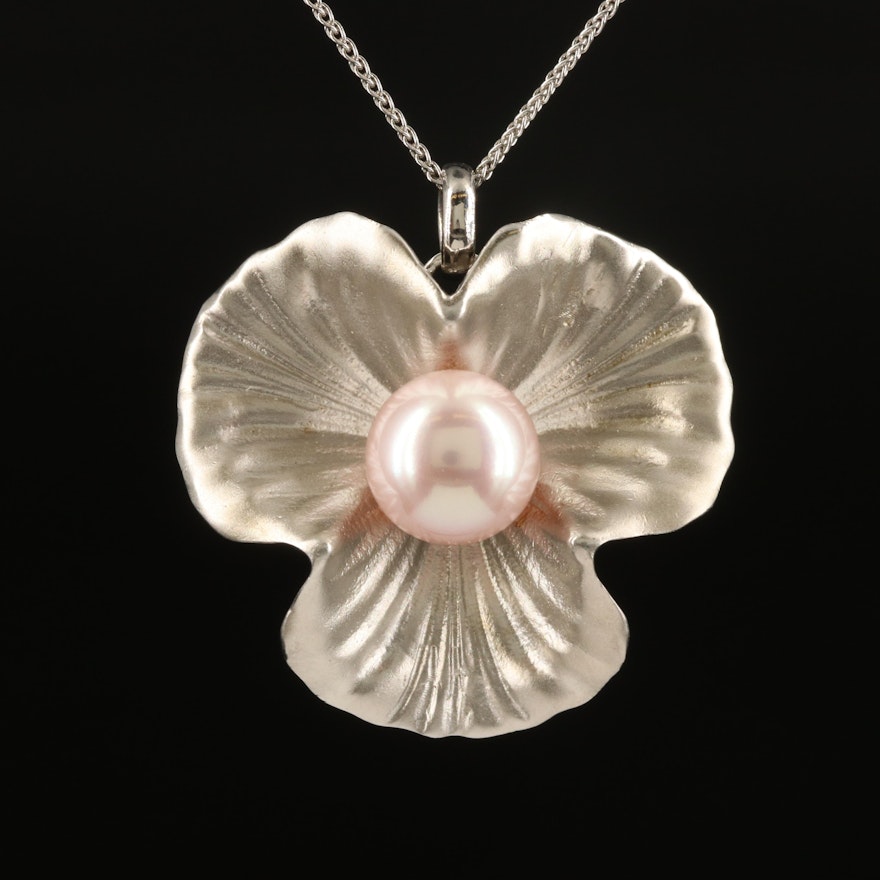 Sterling Pearl Trillium Pendant Necklace