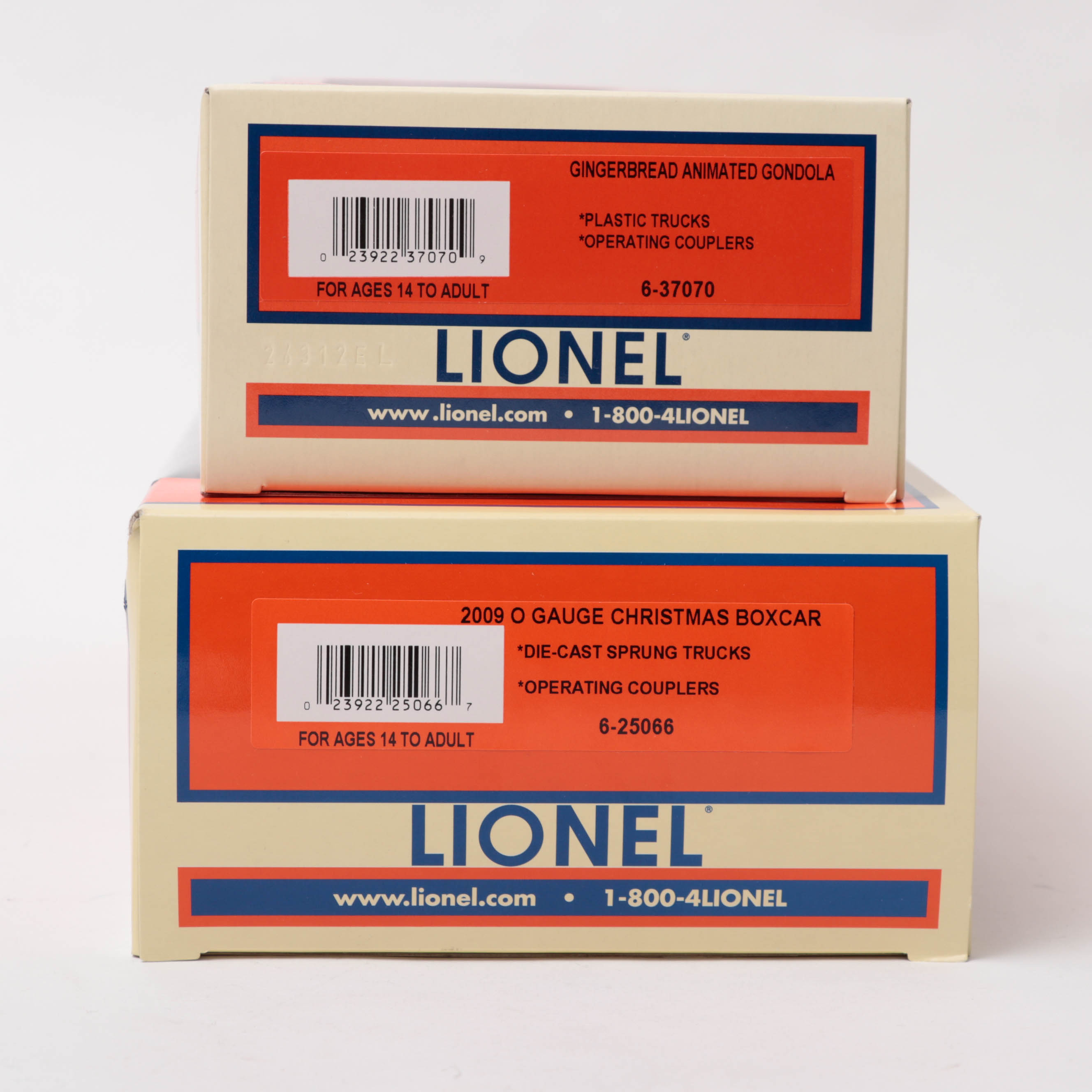 Lionel O Gauge Christmas Freight Cars