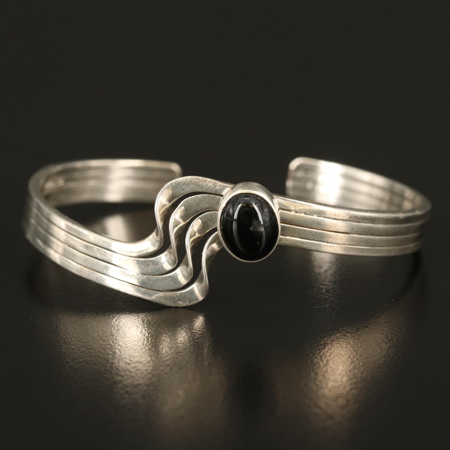 A Anderson Sterling Black Onyx Wave Cuff