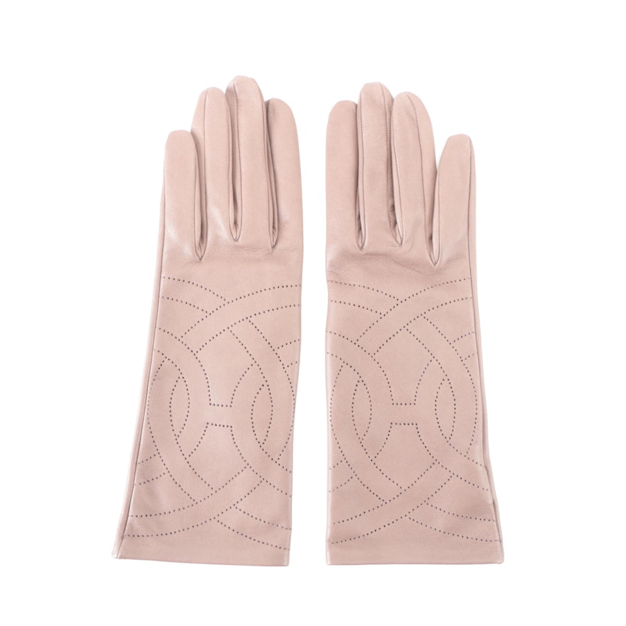 Hermès Gloves in Perforated Lambskin Leather