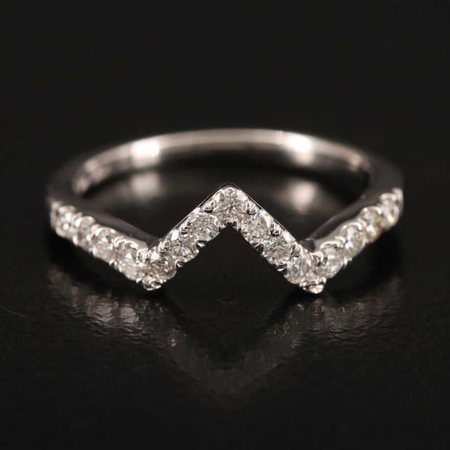 14K 0.36 CTW Diamond Chevron Band