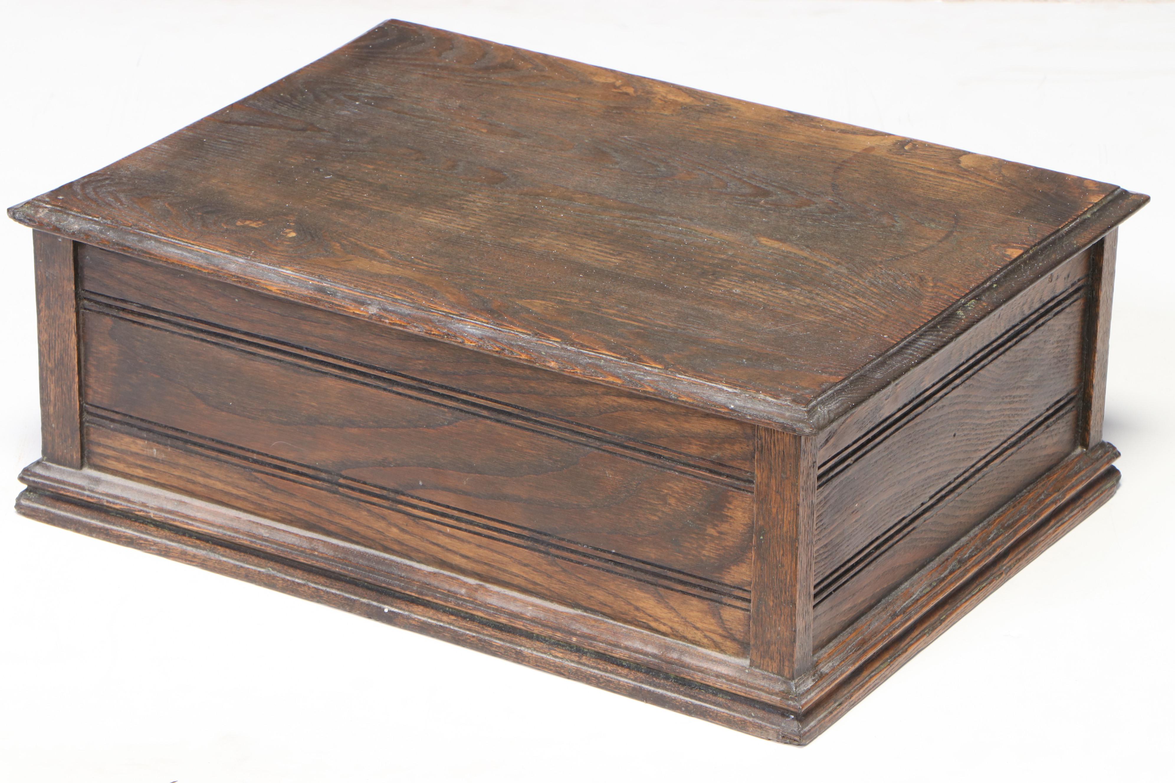 Clark's O.N.T Oak Two-Drawer Countertop Spool Cabinet, Mid to Late 19th Century