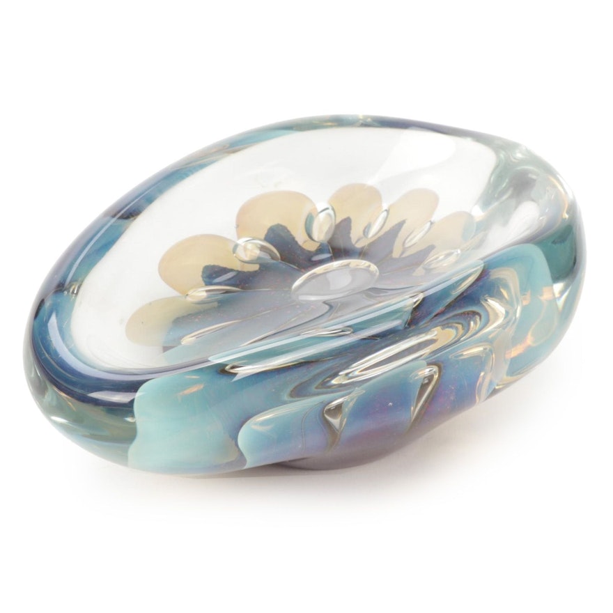 Robert Eickholt Dichroic Controlled Bubble Art Glass Decorative Bowl, 2008