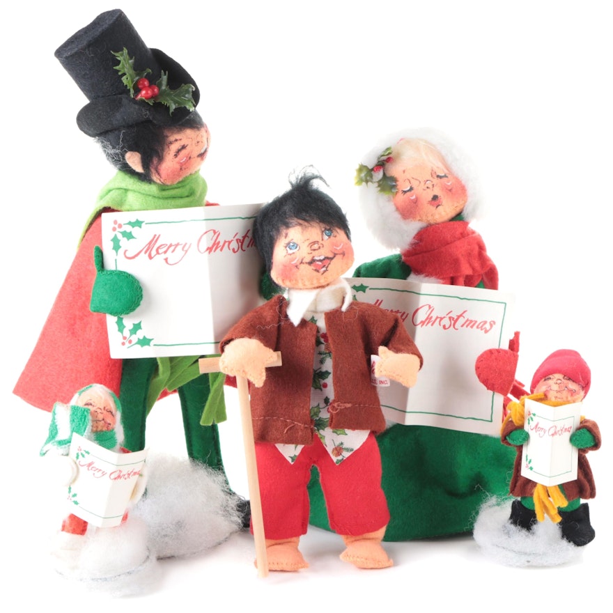 Annalee Mobilitee Carolers and Tiny Tim Figurines