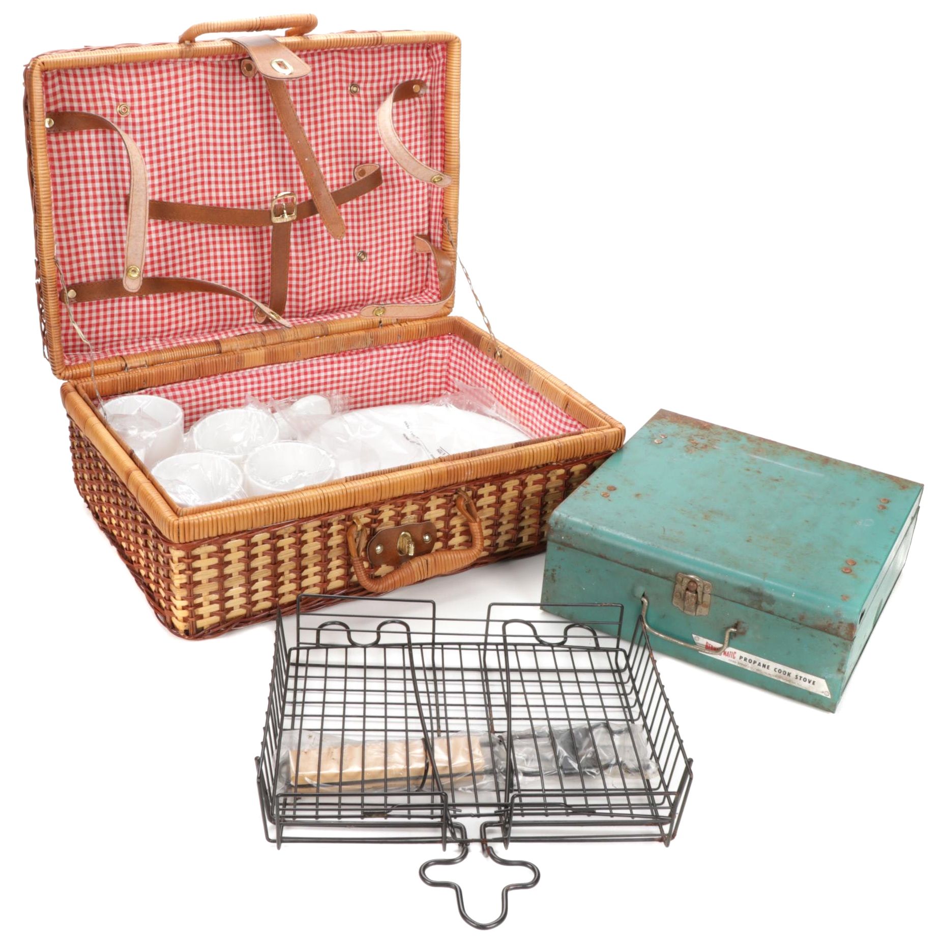 Bernz O Matic Propane Cook Stove and Grill with Picnic Basket