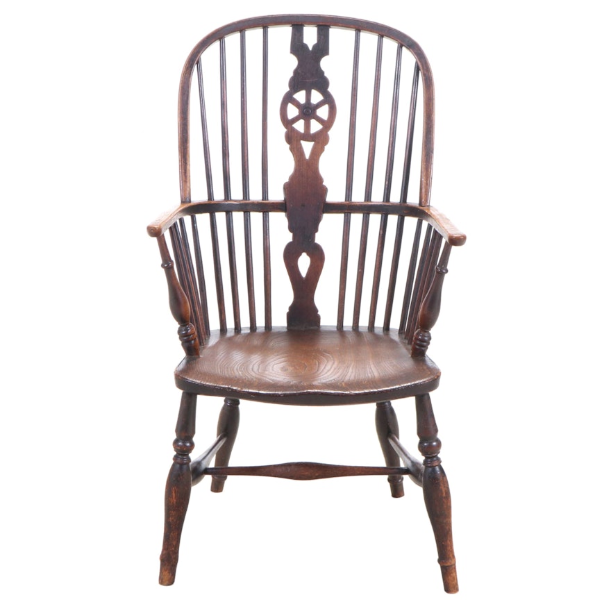 Thames Valley Beech and Elm Wheel-Back Windsor Armchair, 19th Century