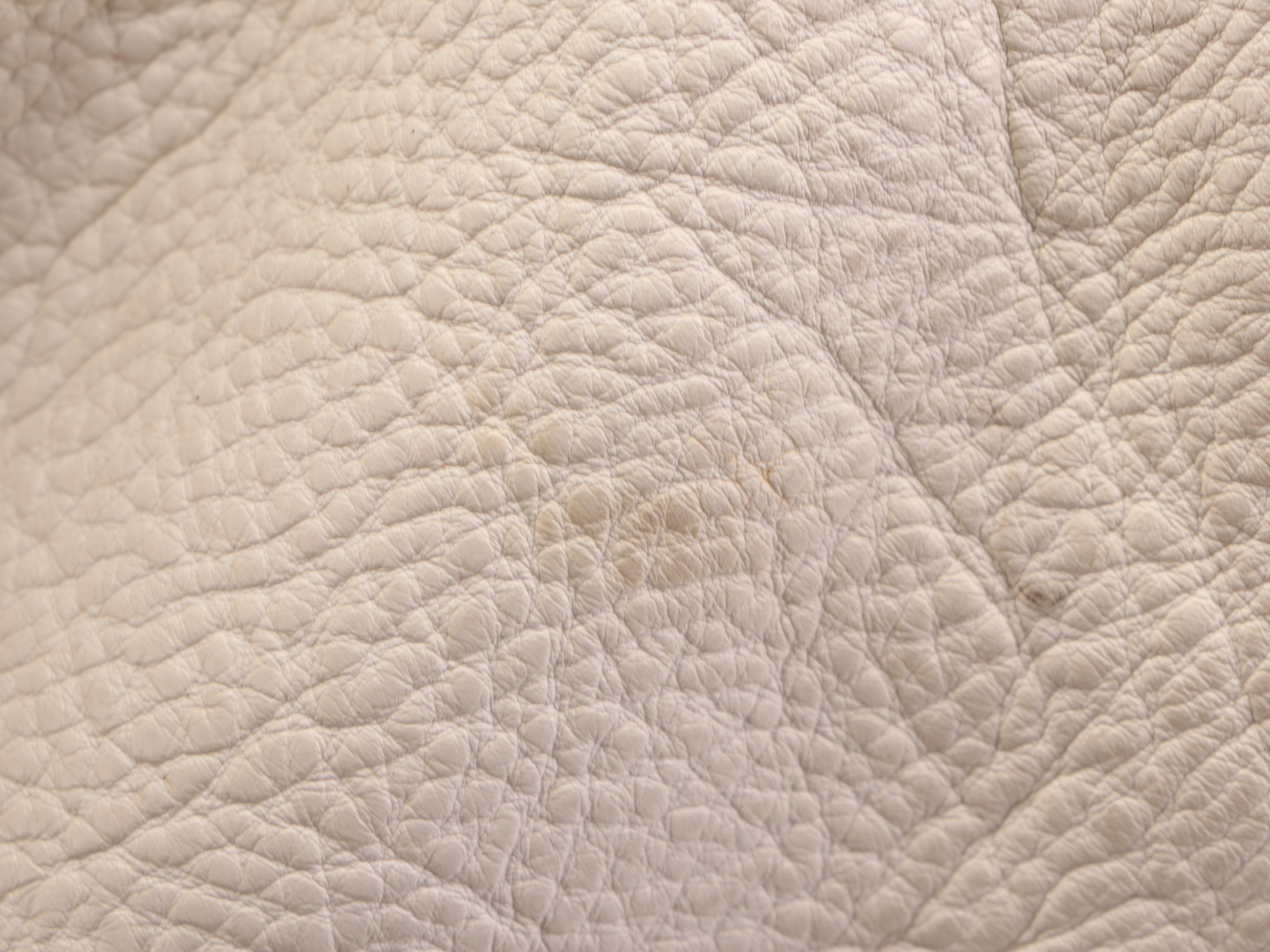 Prada Shoulder Tote Bag Large in White Vitello Daino Leather with Zip Pouch