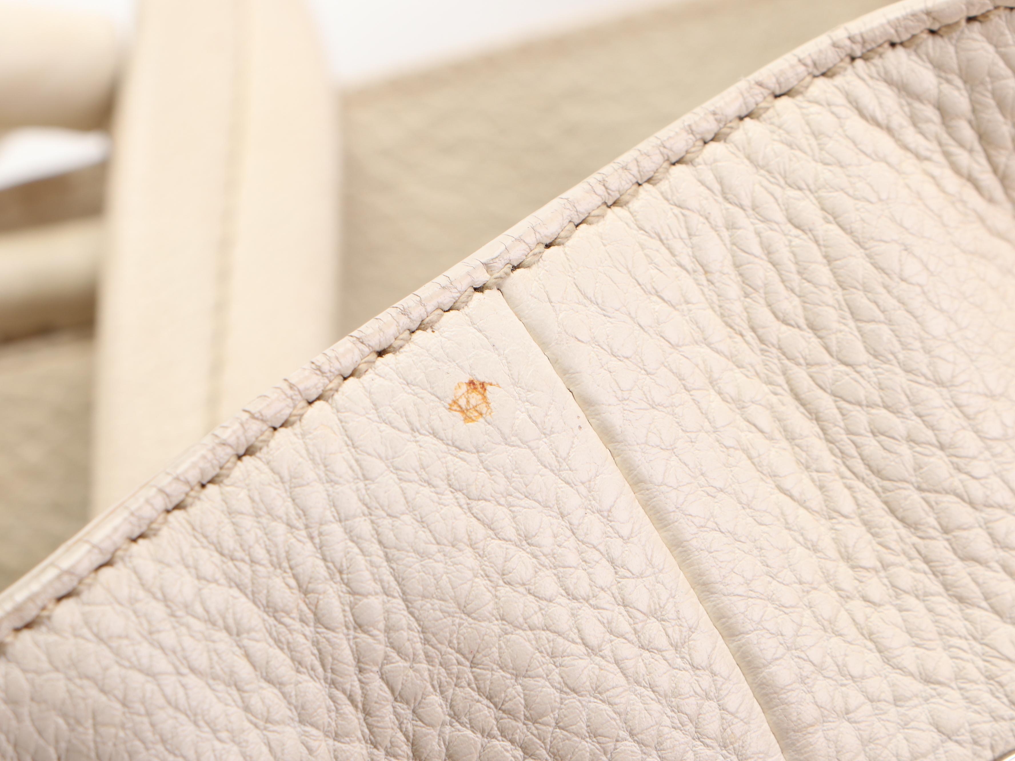 Prada Shoulder Tote Bag Large in White Vitello Daino Leather with Zip Pouch