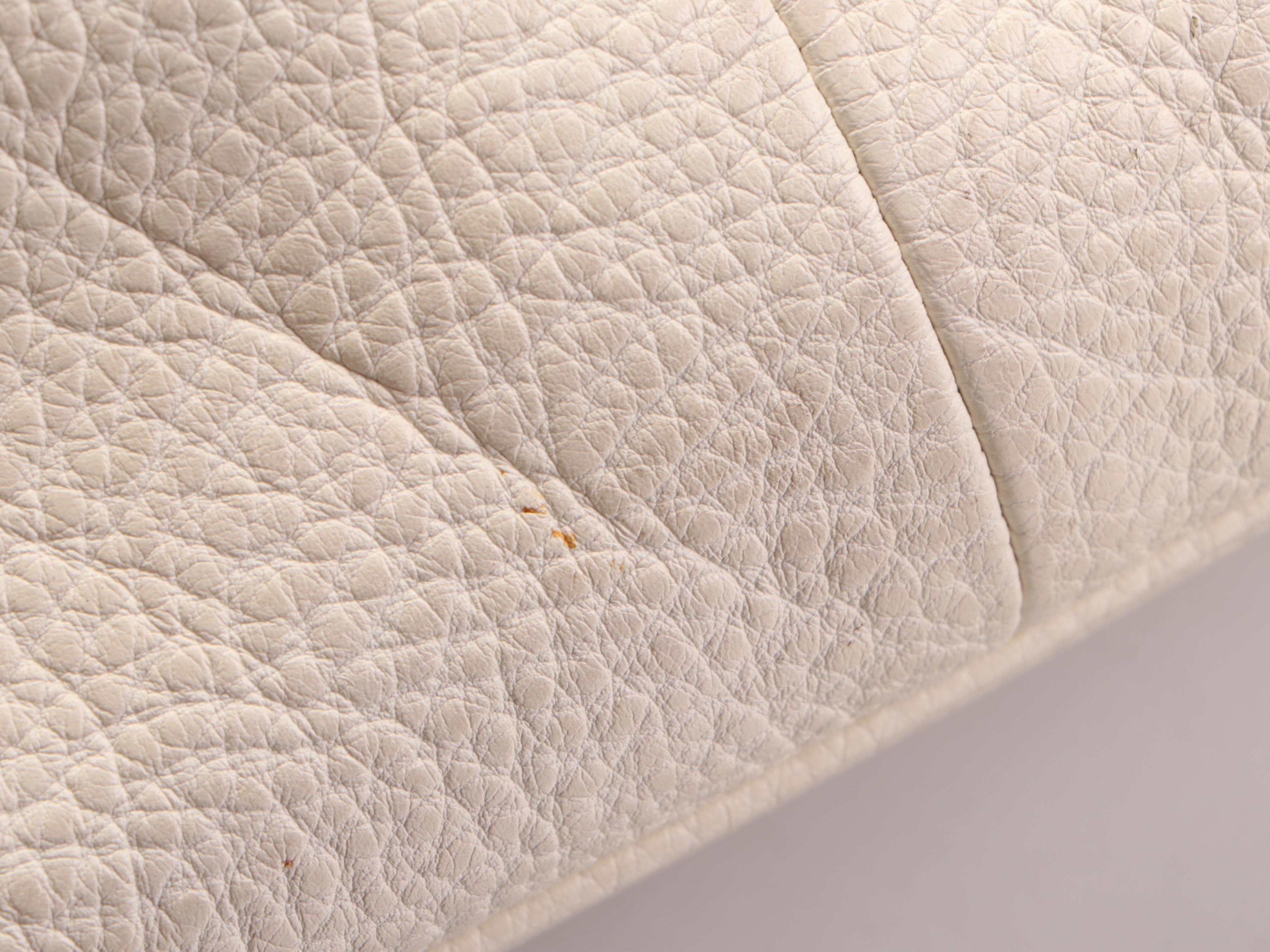 Prada Shoulder Tote Bag Large in White Vitello Daino Leather with Zip Pouch