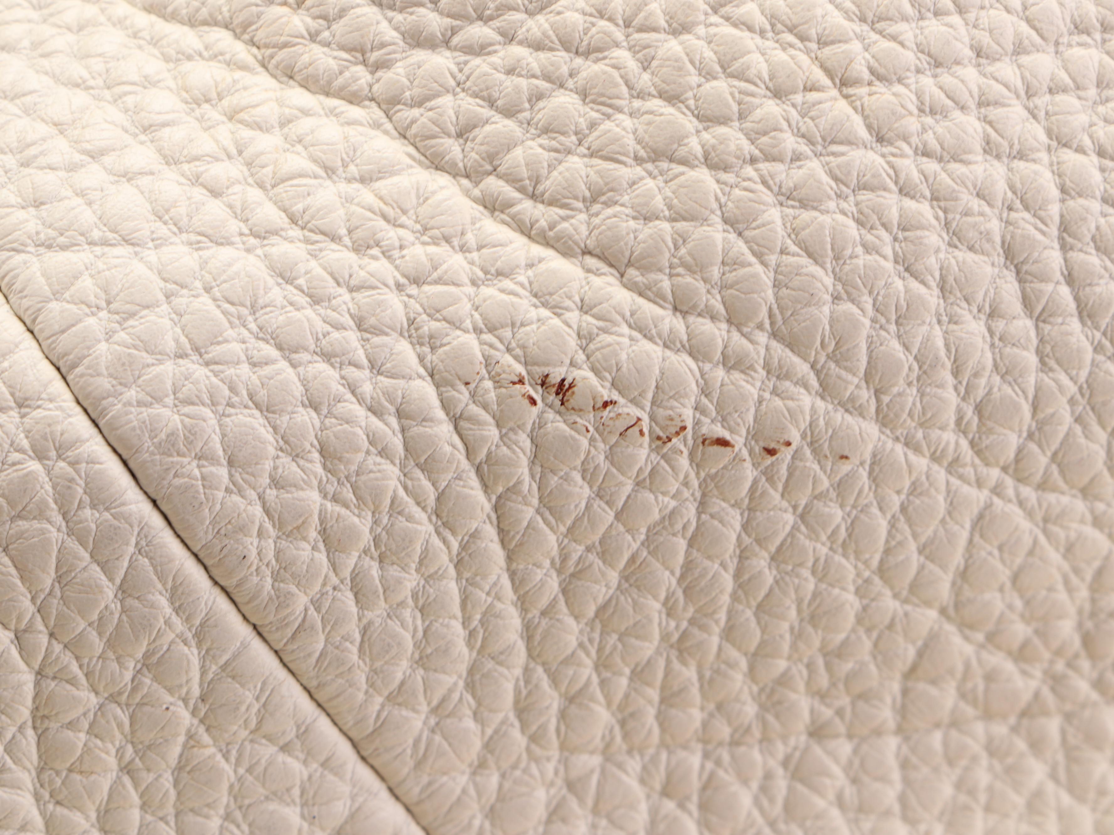 Prada Shoulder Tote Bag Large in White Vitello Daino Leather with Zip Pouch