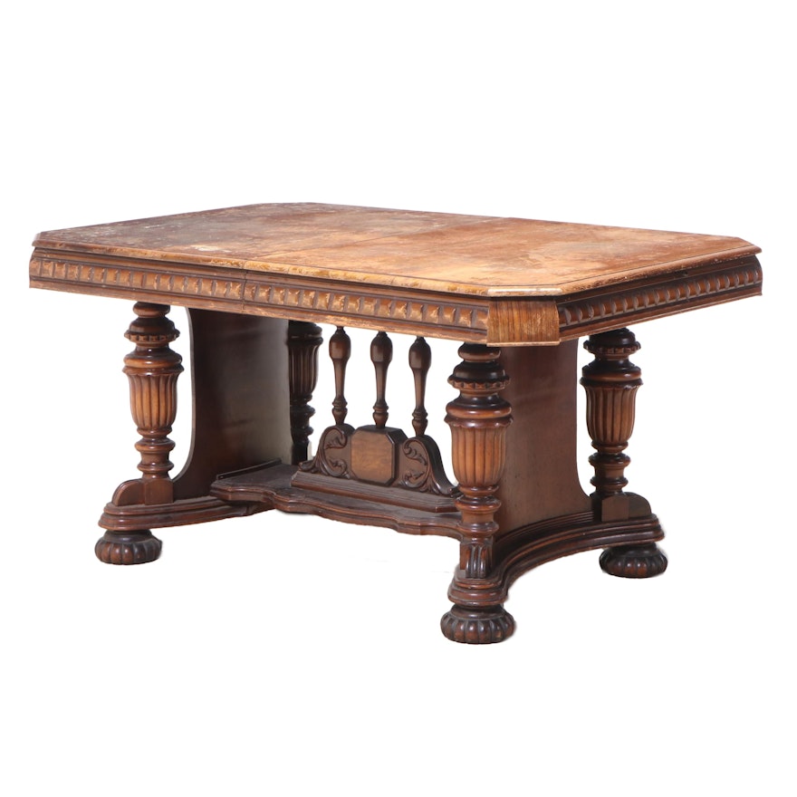 Renaissance Revival Walnut Extending Dining Table, Early 20th Century