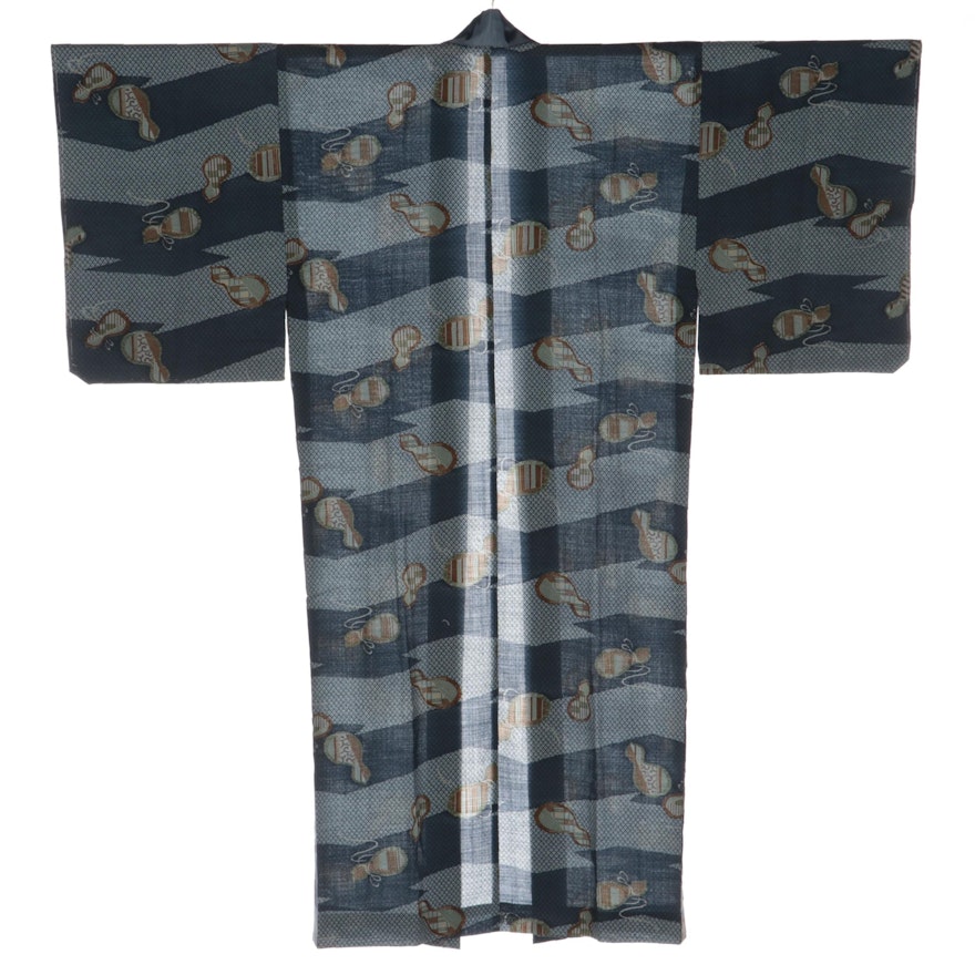 Men's Juban Kimono in Mosurin Print, Showa Era