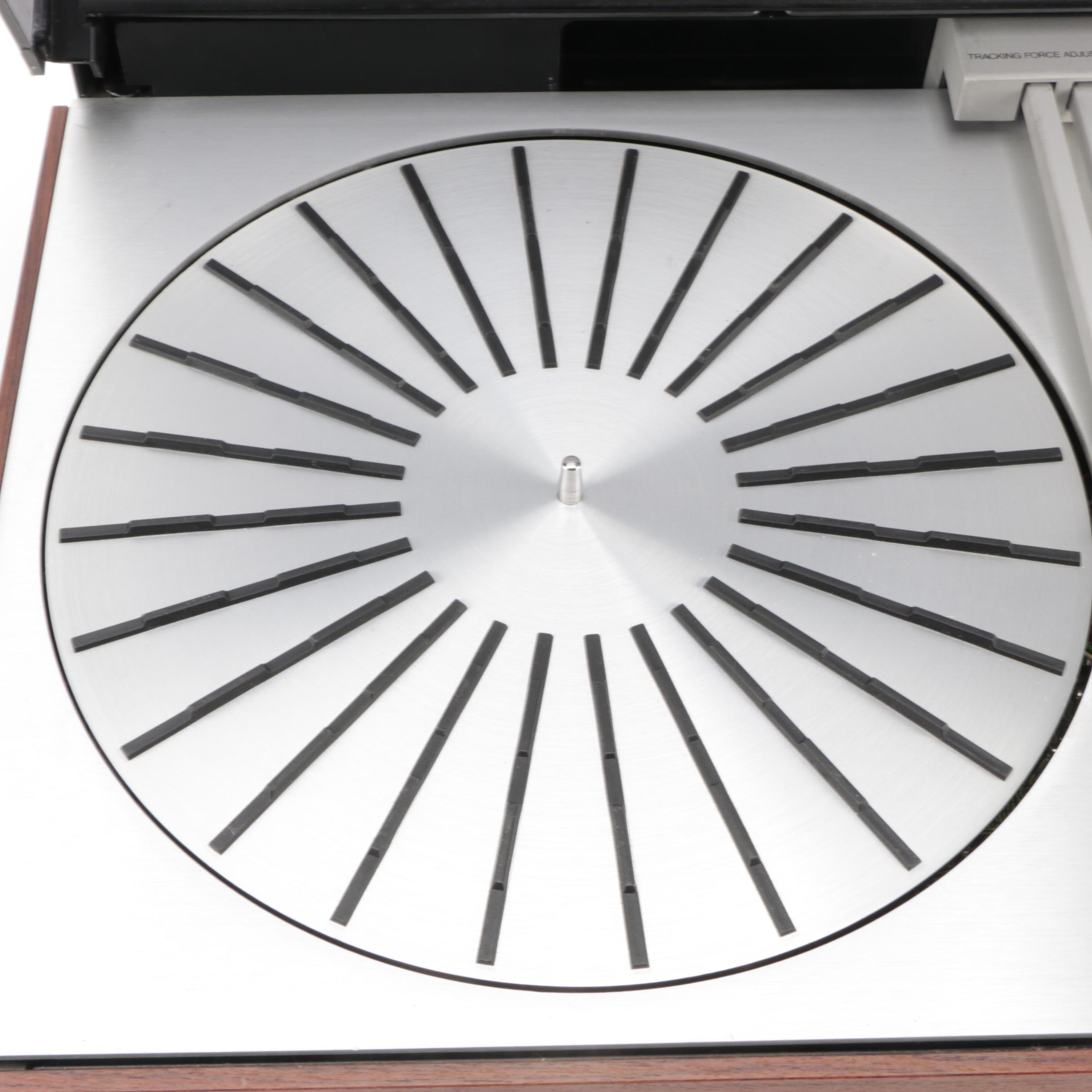 Bang & Olufsen Beogram 4002 Turntable