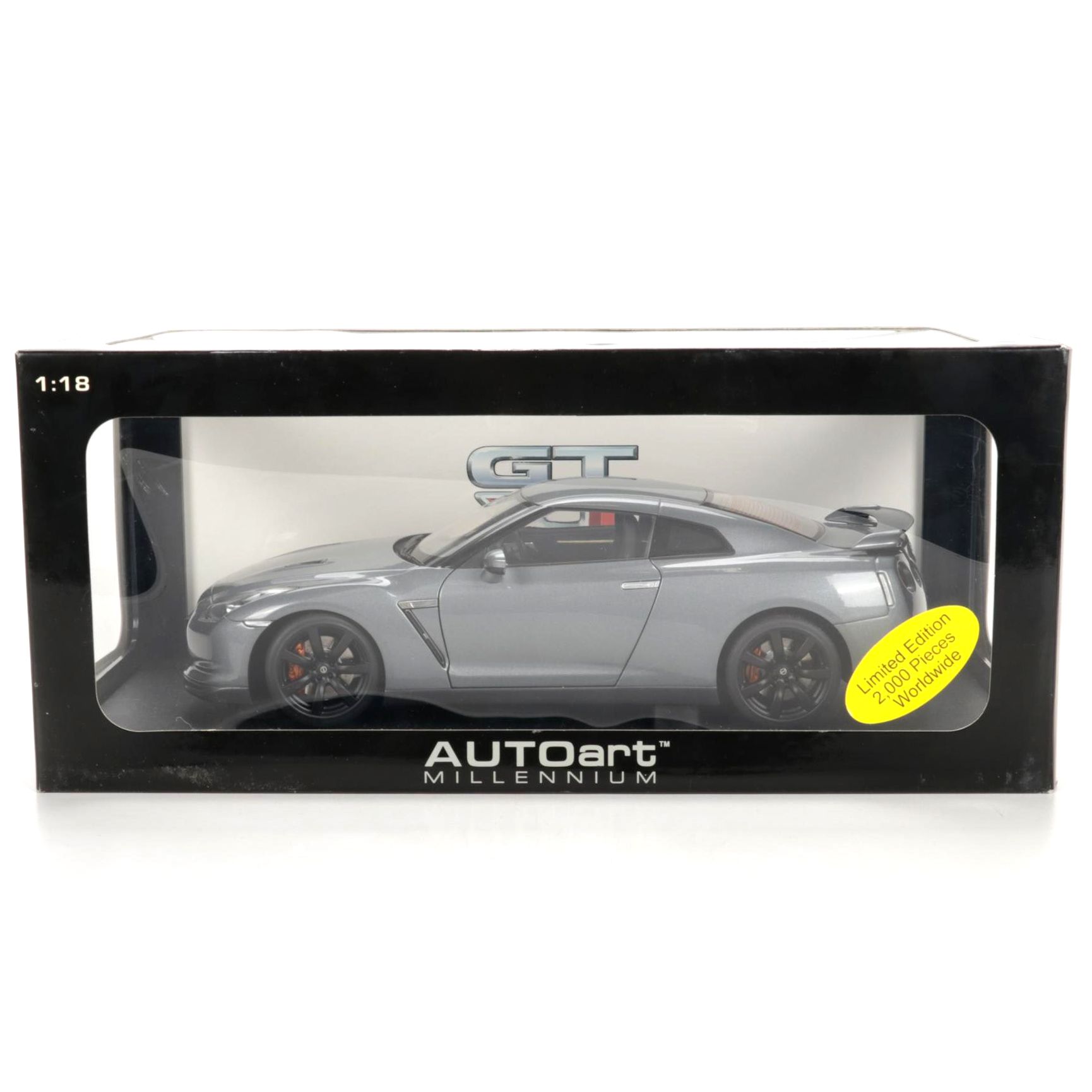 Limited Edition Autoart Millennium Nissan GT-R 1:18 Scale Model Car