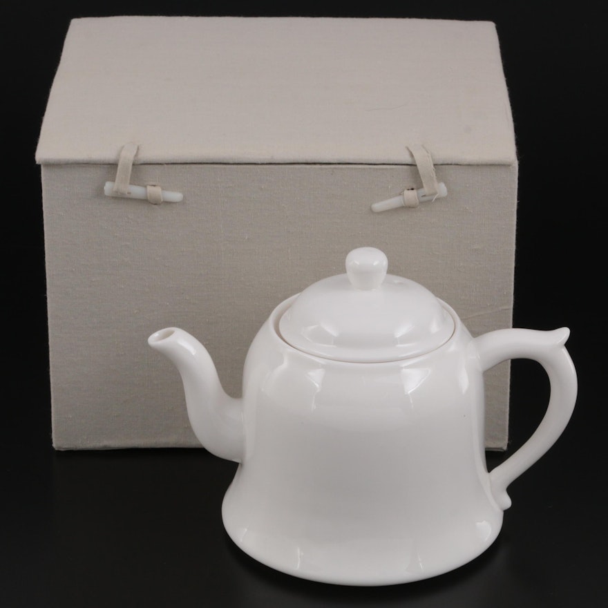 Japanese Bone China Teapot with Strainer, Late 20th Century