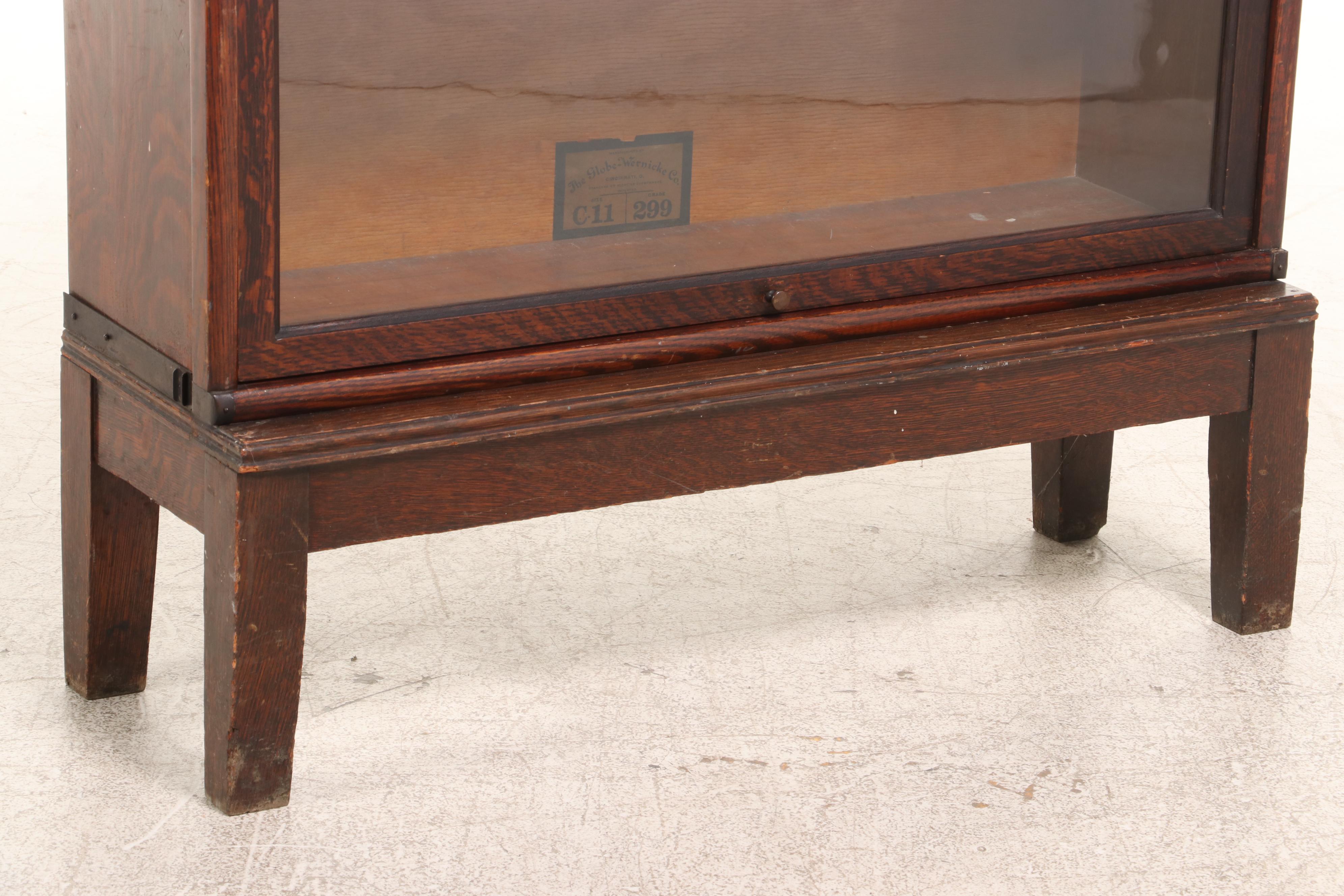 Globe-Wernicke Oak Five-Stack Sectional Barrister's Bookcase, Early 20th Century